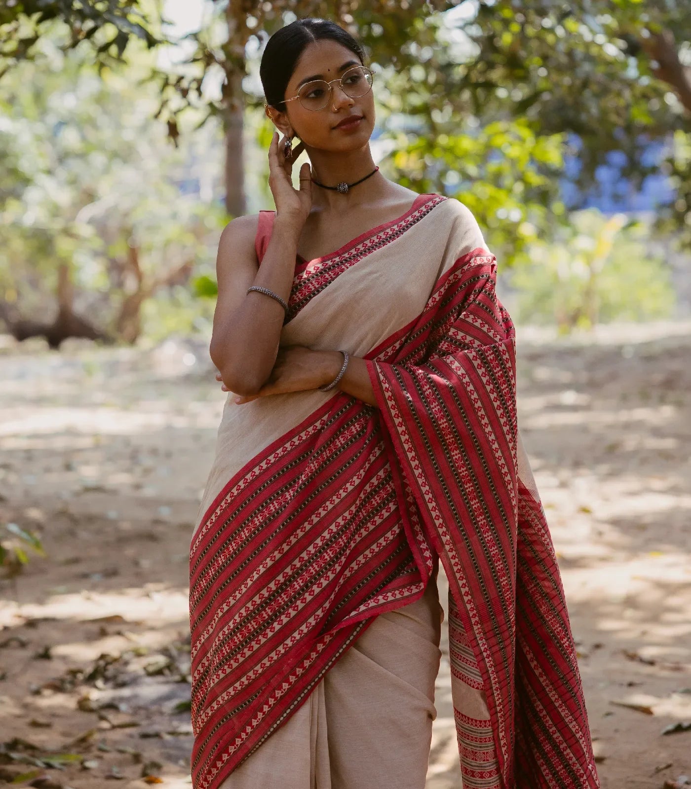 RmKV Beige Handloom Bengal Cotton Saree With Contrast Border - view 3