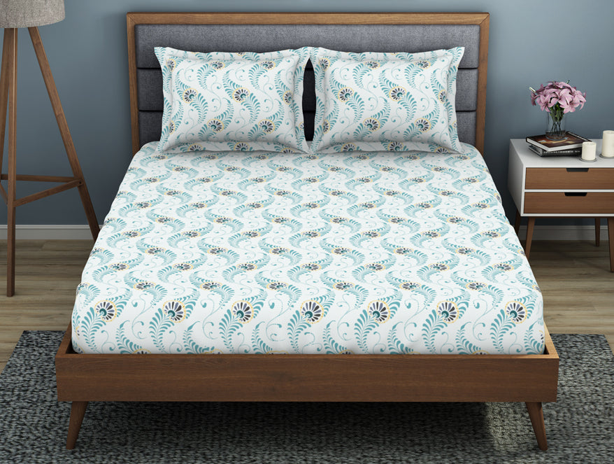Spaces India Floral Capri - Light Blue Polycotton King Size Bedsheet - Wonder Full By Welspun