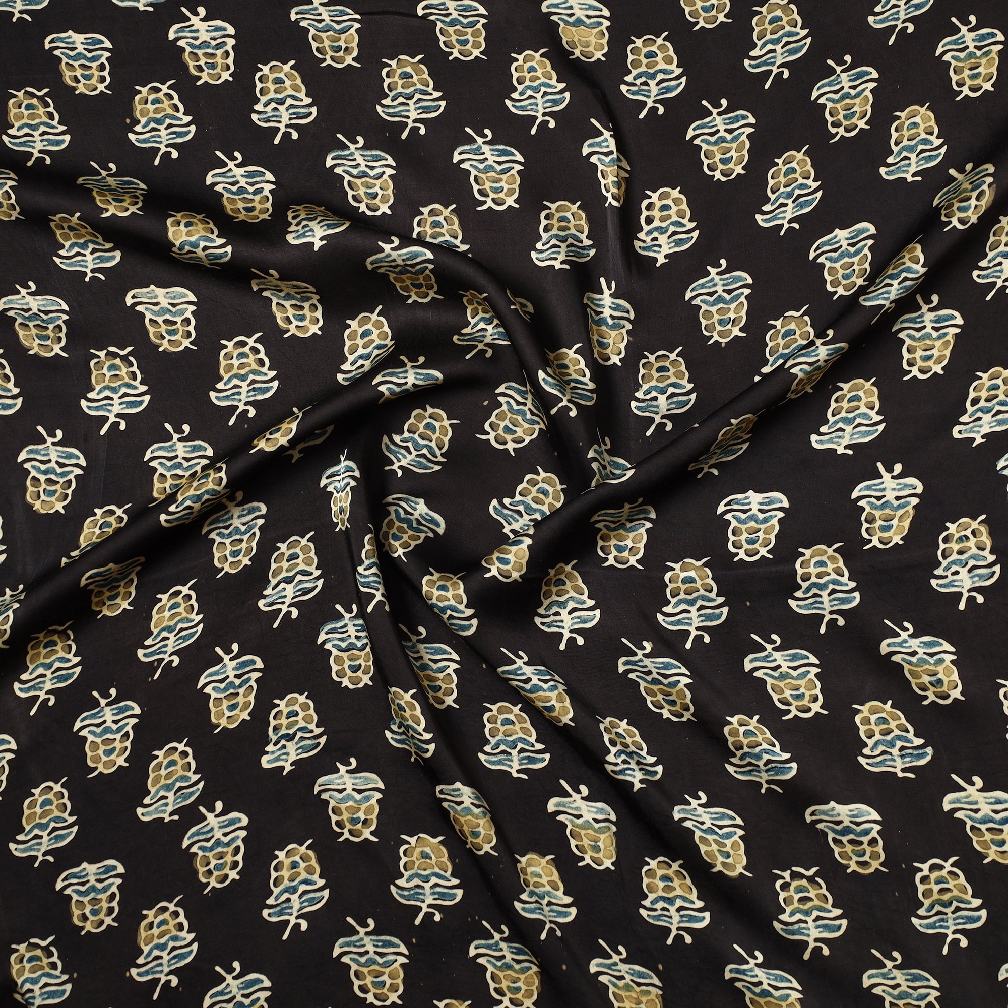 RIYAZ ABDULMAJID KHATRI - AJRAKH Black - Ajrakh Hand Block Printed Modal Silk Precut Fabric (1.4 meter) 55 - view 2
