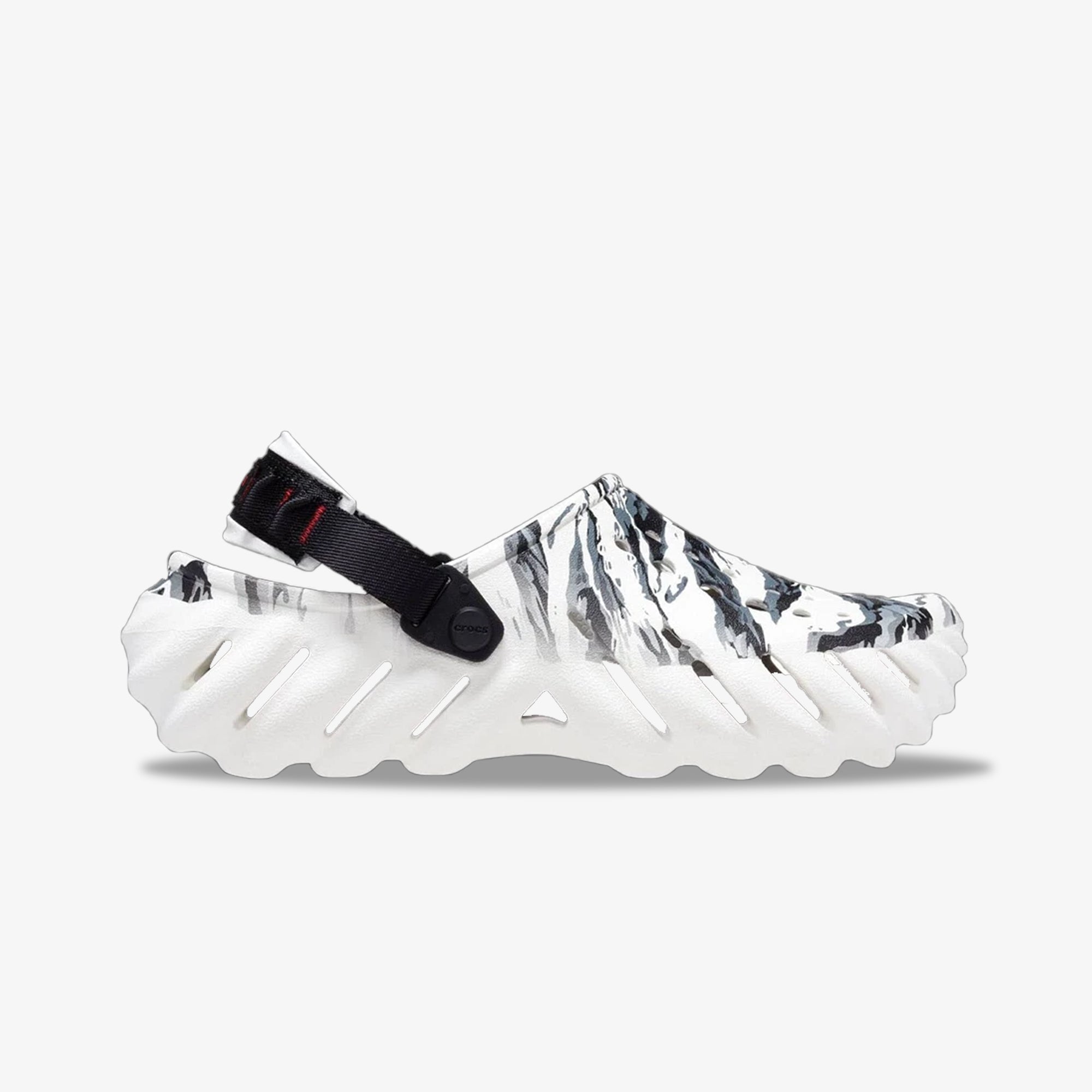 Crocs | ECHO TIGER CLOG { WHITE/BLACK