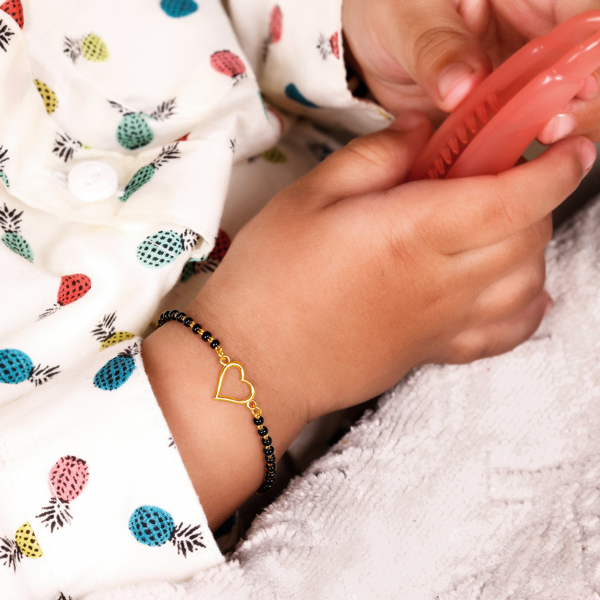 GIVA Jewellery Gold Sacred Heart Kid Nazariya Bracelet (0-1 yrs) - view 3
