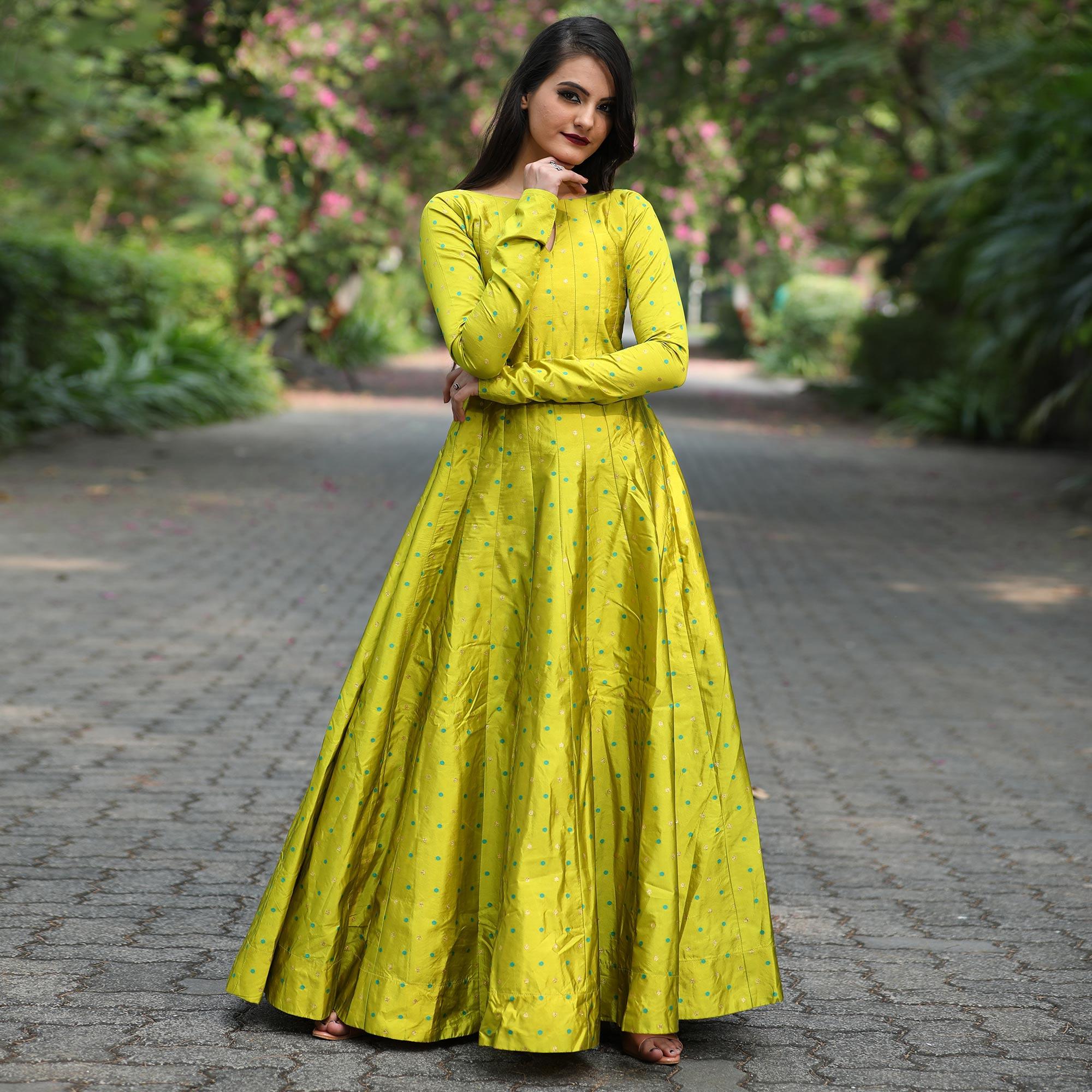 Peachmode Seller Exotic Parrot Green Colored Partywear Tapetta Gown - view 3