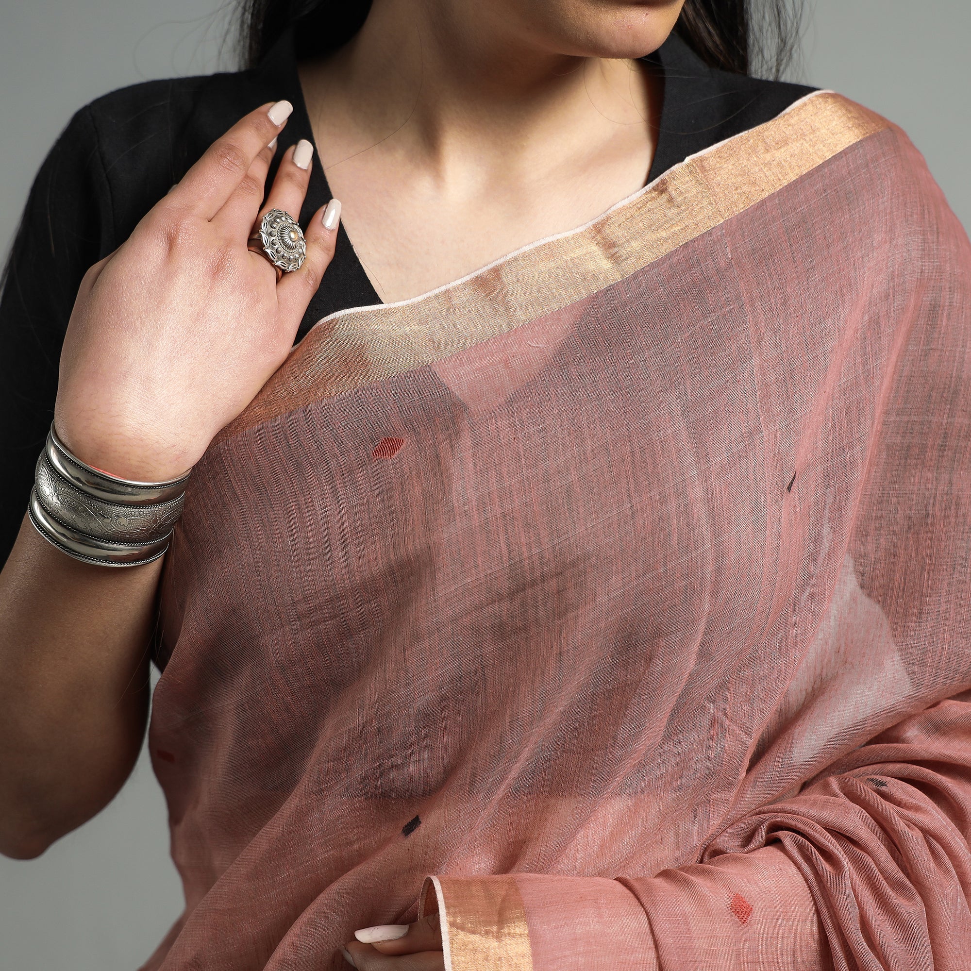 SASHA Brown - Handloom Cotton Phulia Jamdani Saree with Tassels - view 3
