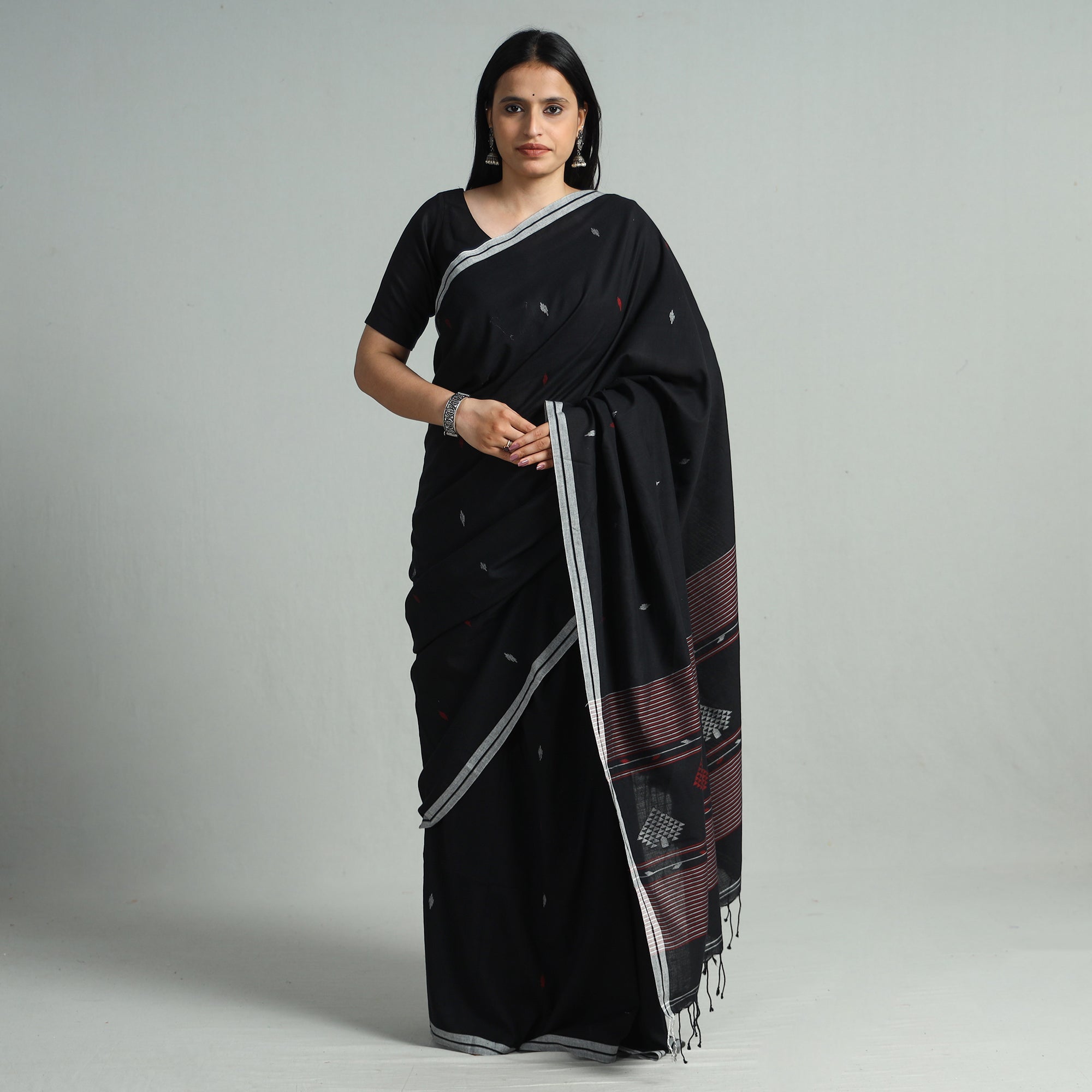 SASHA Black - Handloom Cotton Phulia Jamdani Saree with Tassels 127
