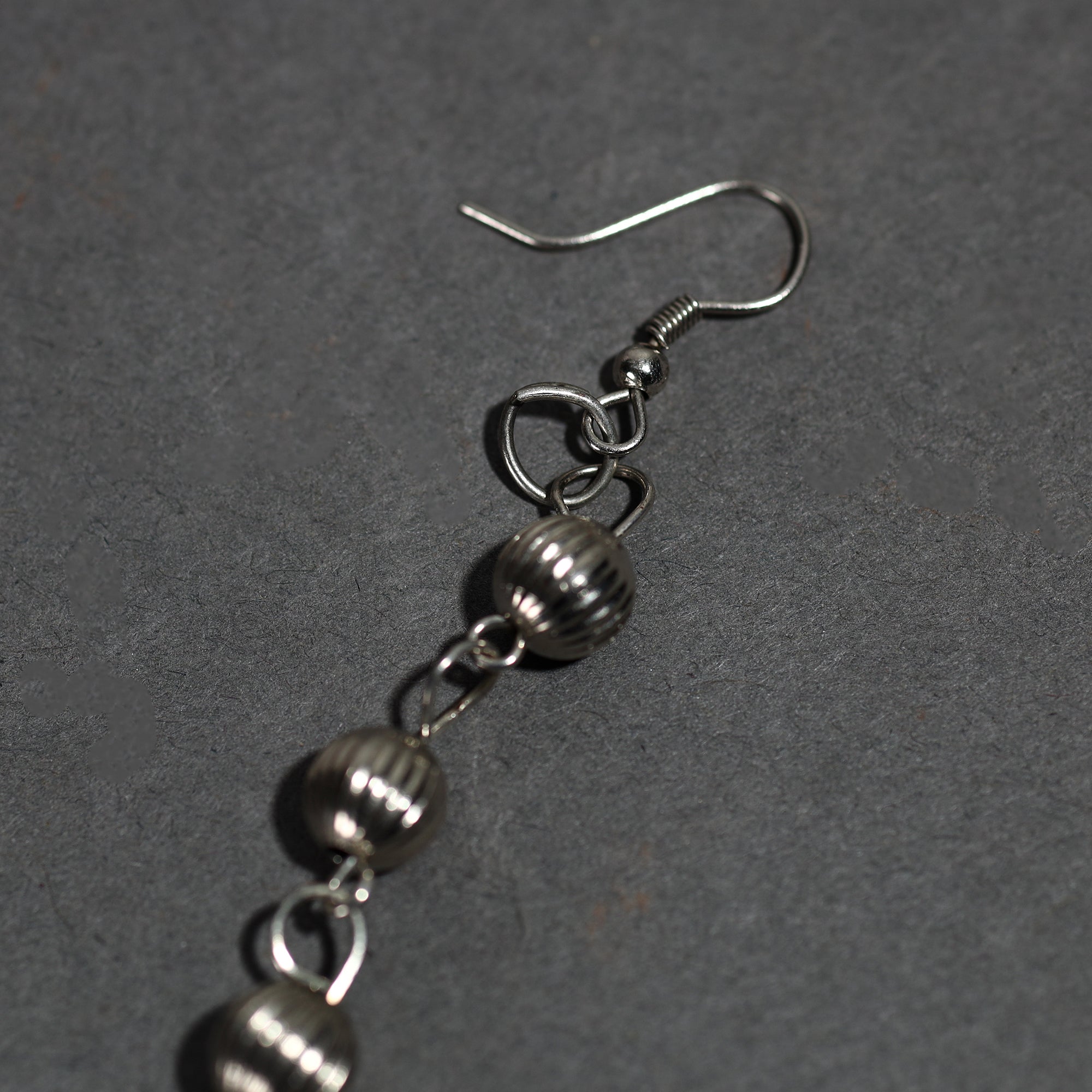 WHITE RIVER STORIES Antique Finish Oxidised White Metal Maang Tikka 16 - view 3