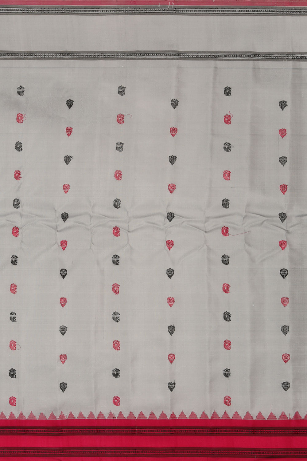 Kalanjali Gadwal Black Saree – Women's - view 4