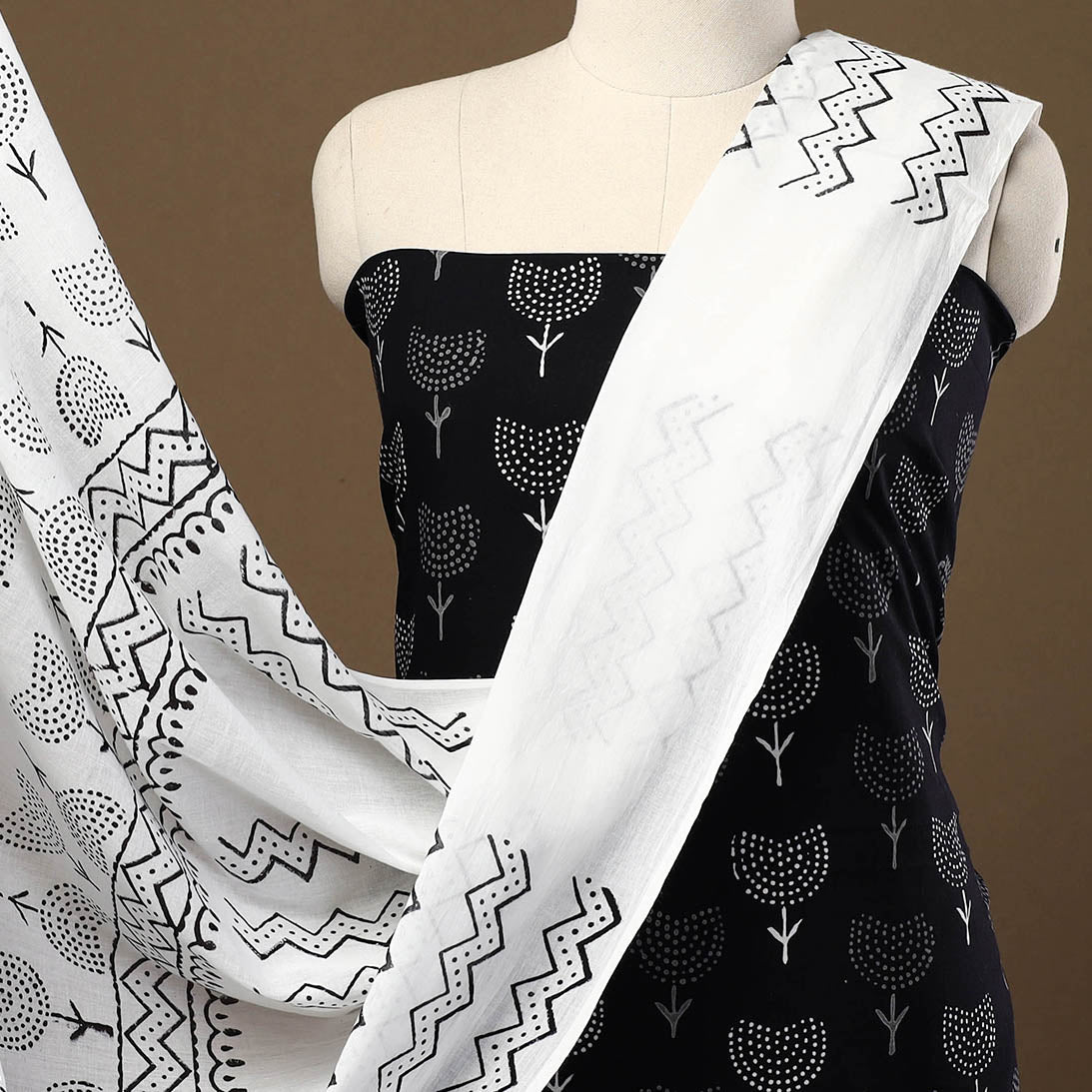ARTISAN HAND BLOCK PRINTS Black - 3pc Sanganeri Block Print Cotton Dress Material 34 - view 3