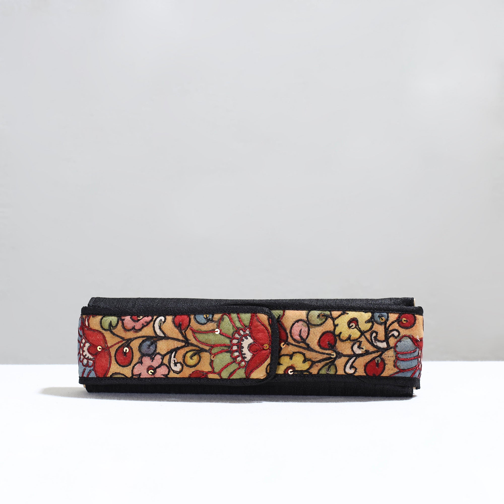 DWARAKA PLUS Black - Handpainted Kalamkari Natural Dyed Ghicha Silk Earrings Pouch 15 - view 2