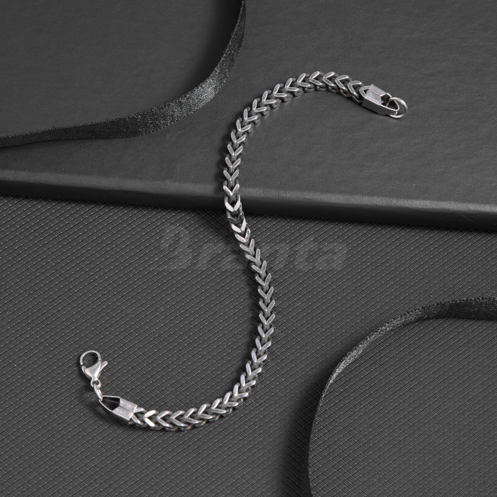 brantashop Silver Chunky Link Stainless Steel Bracelet For Men (9.5 Inch)