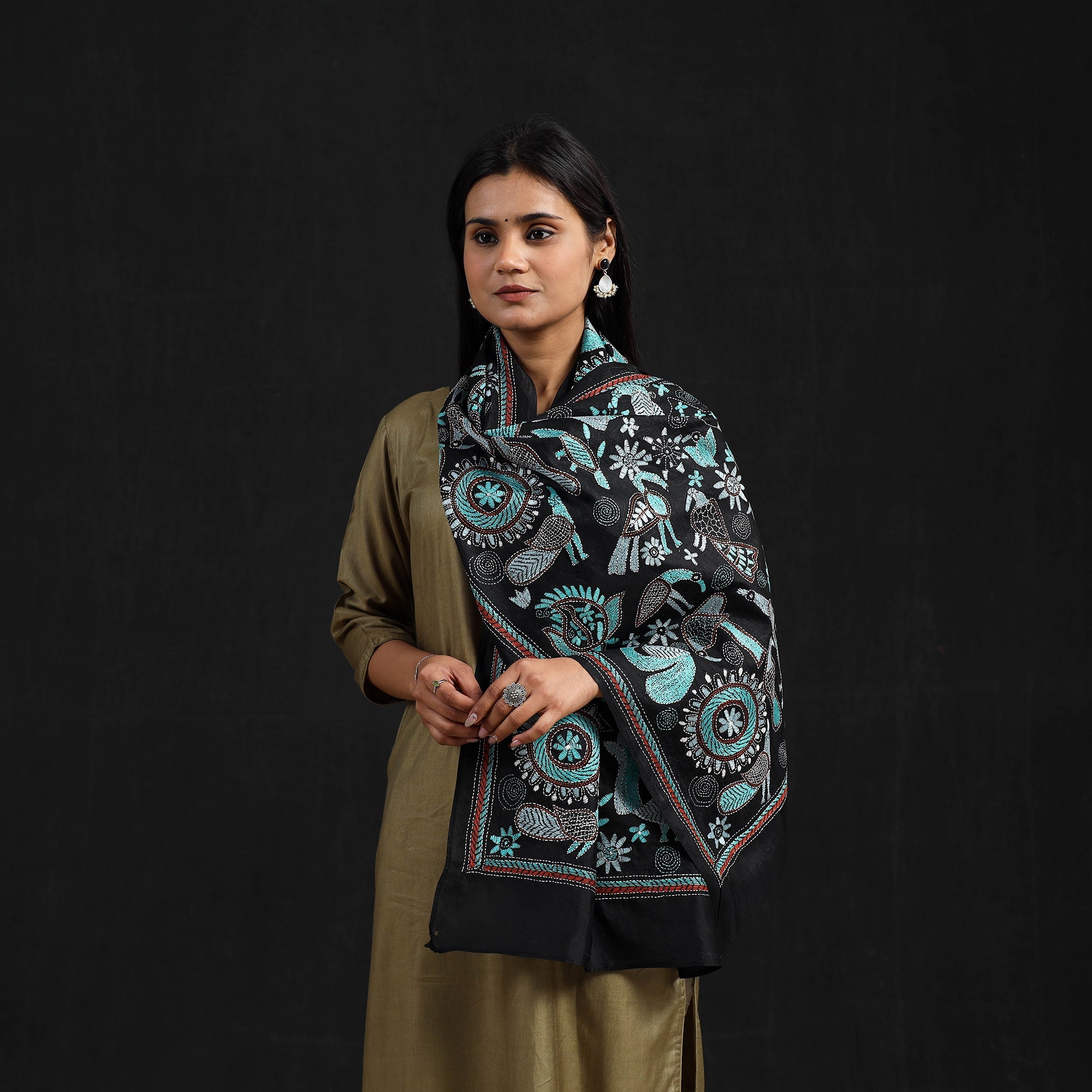 KHUSHBASH - HAPPY LOOM OF EAST Black - Handloom Silk Bengal Kantha Work Stole 11