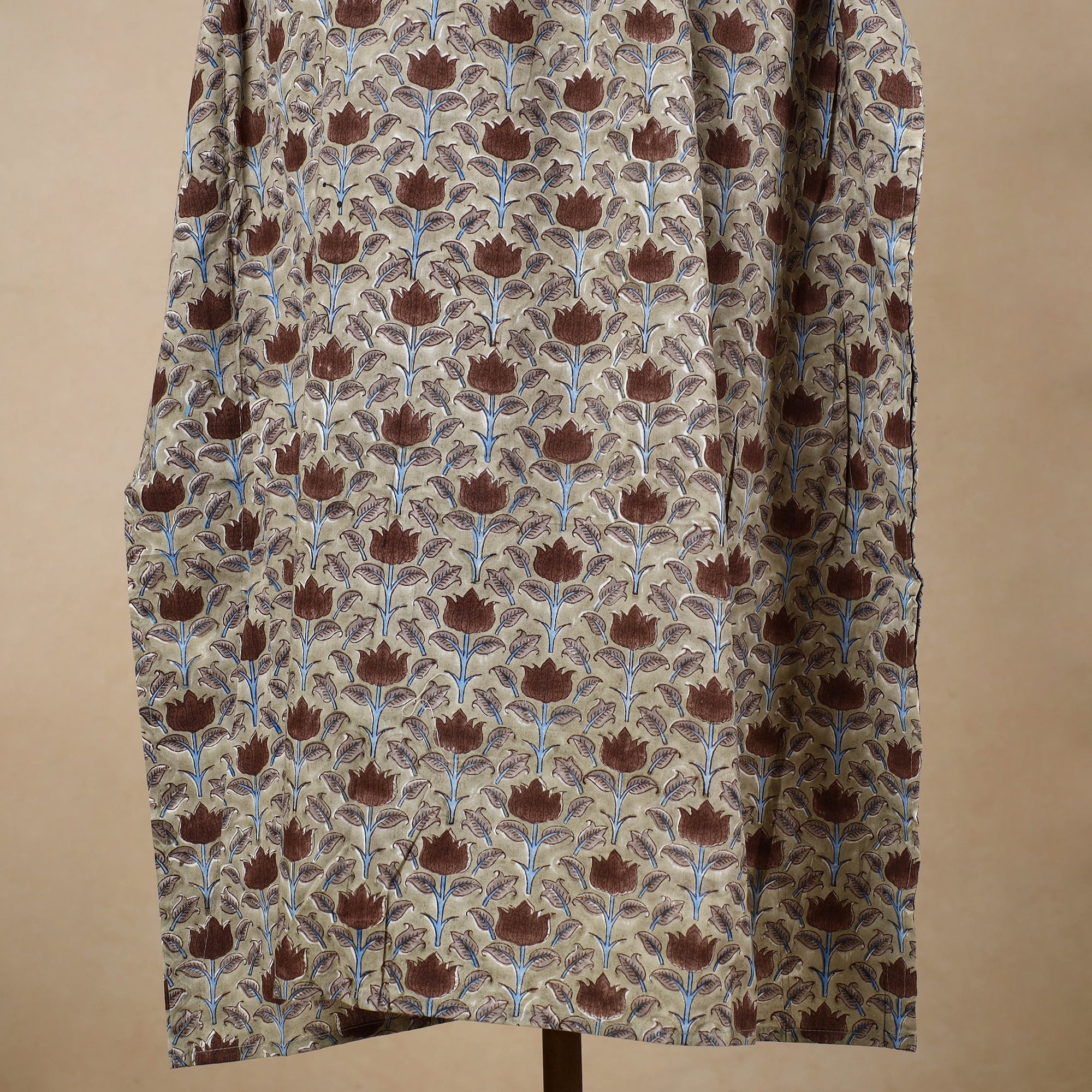 CHUTNEY CRAFT STUDIO Beige - Hand Block Printed Cotton Kaftan with Tie-Up Waist (Long) - view 2
