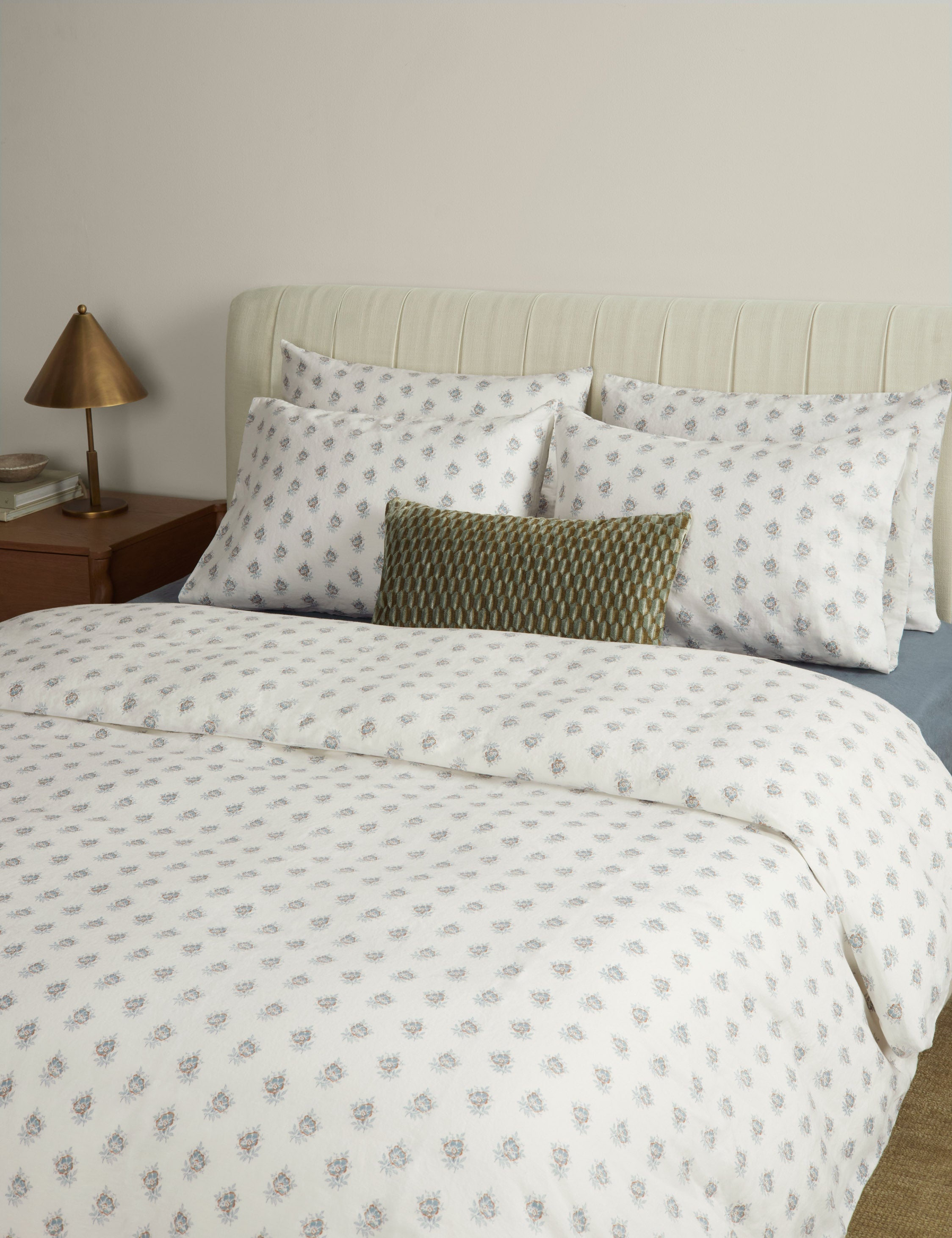 Lulu and Georgia Montreal Linen Cotton Pillowcase (Set of 2) - view 2