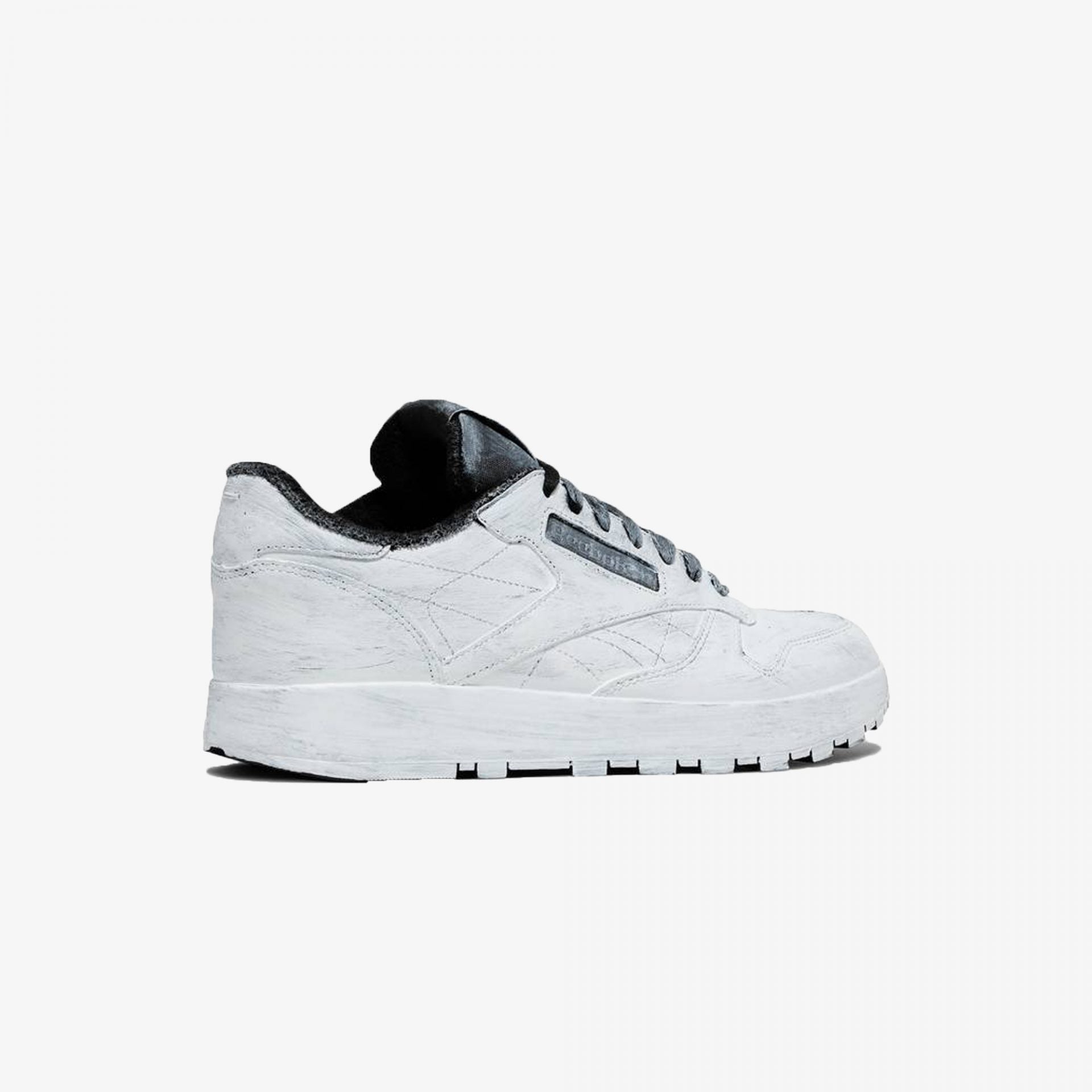 Reebok | PROJECT 0 CL { BLACK/WHITE/BLACK - view 2