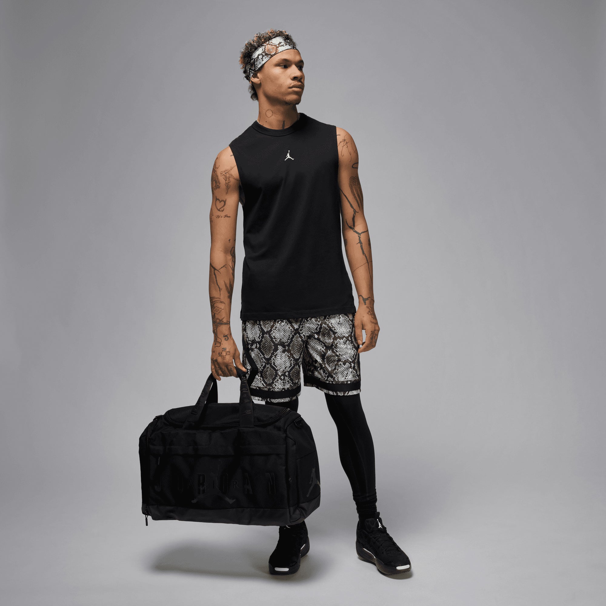Jordan | Dri-fit Mesh Diamond Shorts { Sail/black - view 6
