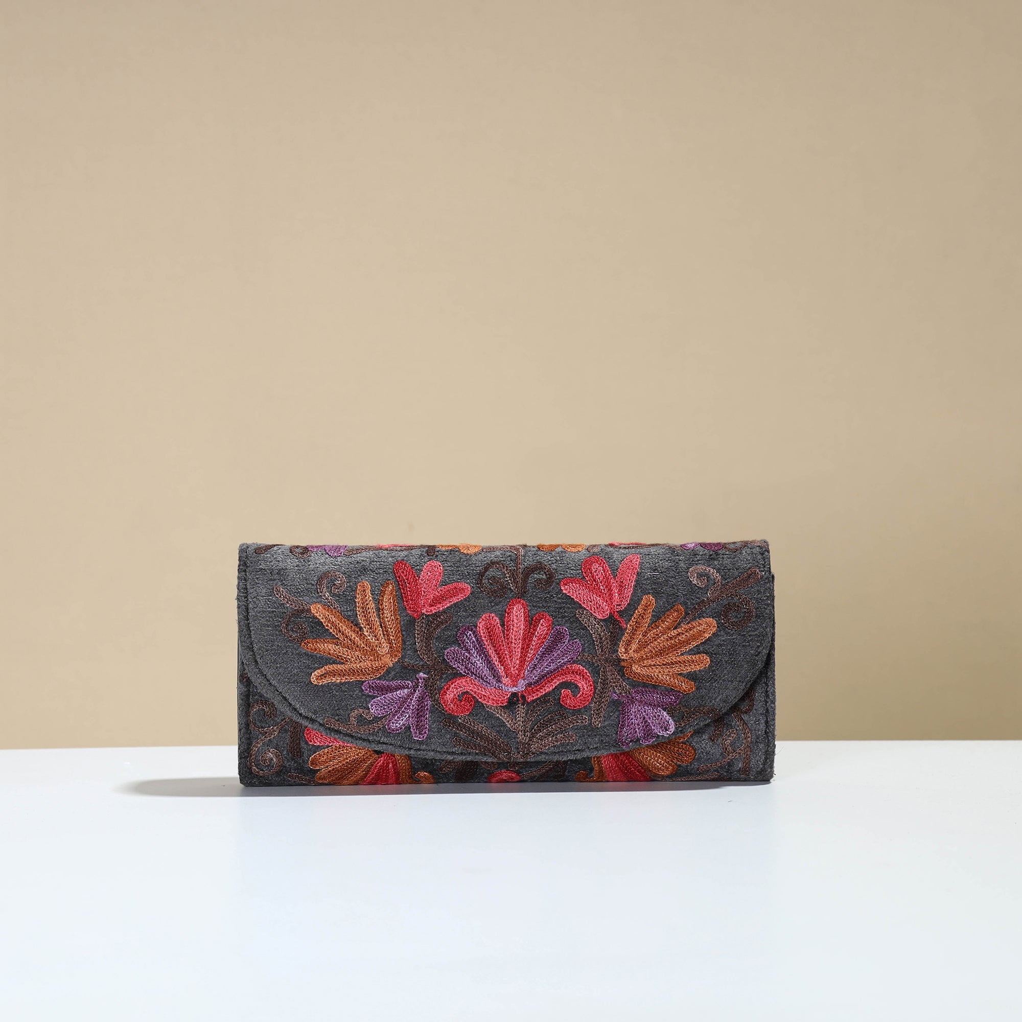 ITOKRI CRAFTS INITIATIVE Black - Kashmiri Crewel Hand Embroidery Velvet Travel Wallet 67