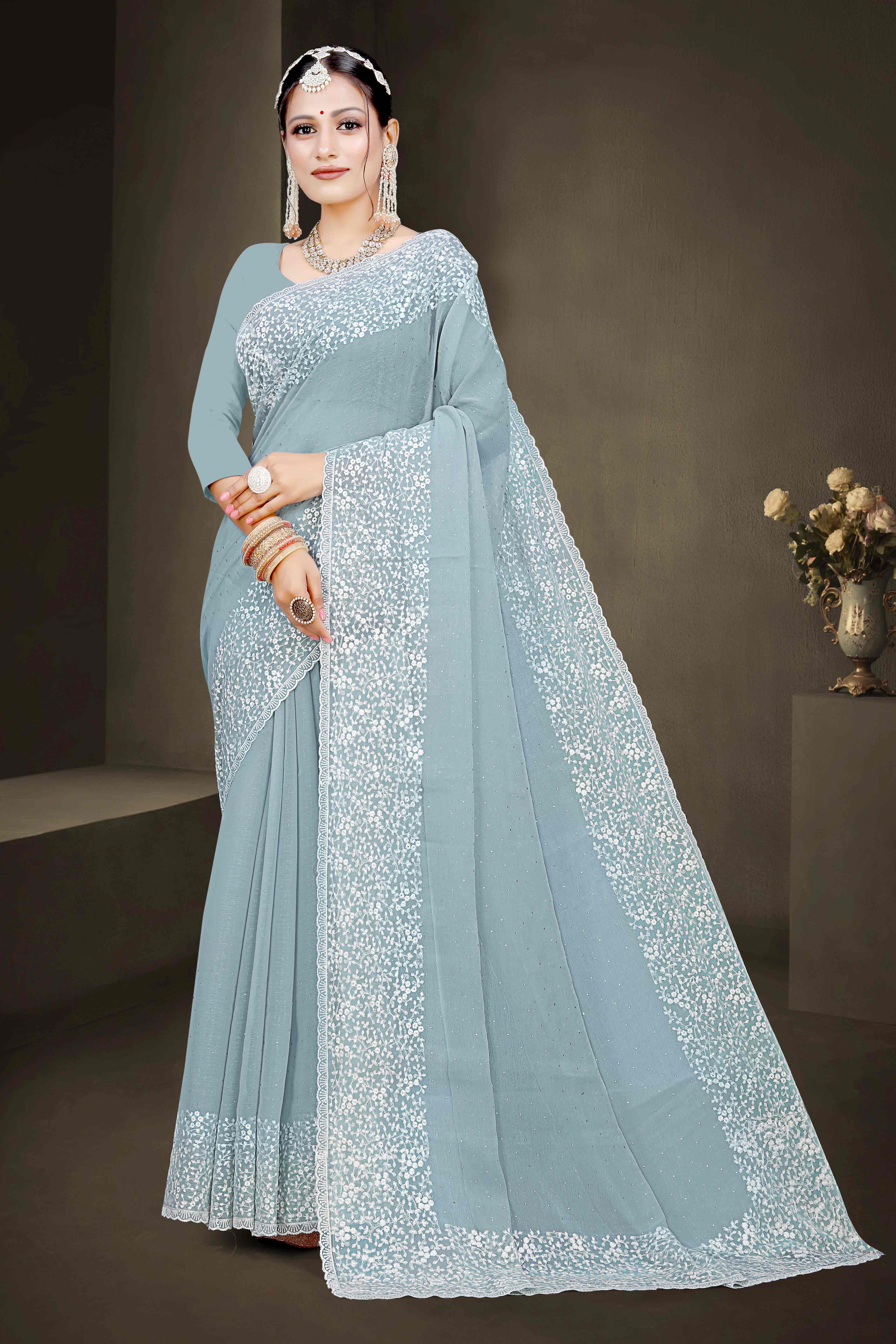 BlackTree grey-floral-embroidery-with-stonework-chiffon-shimmer-saree-2 - view 3