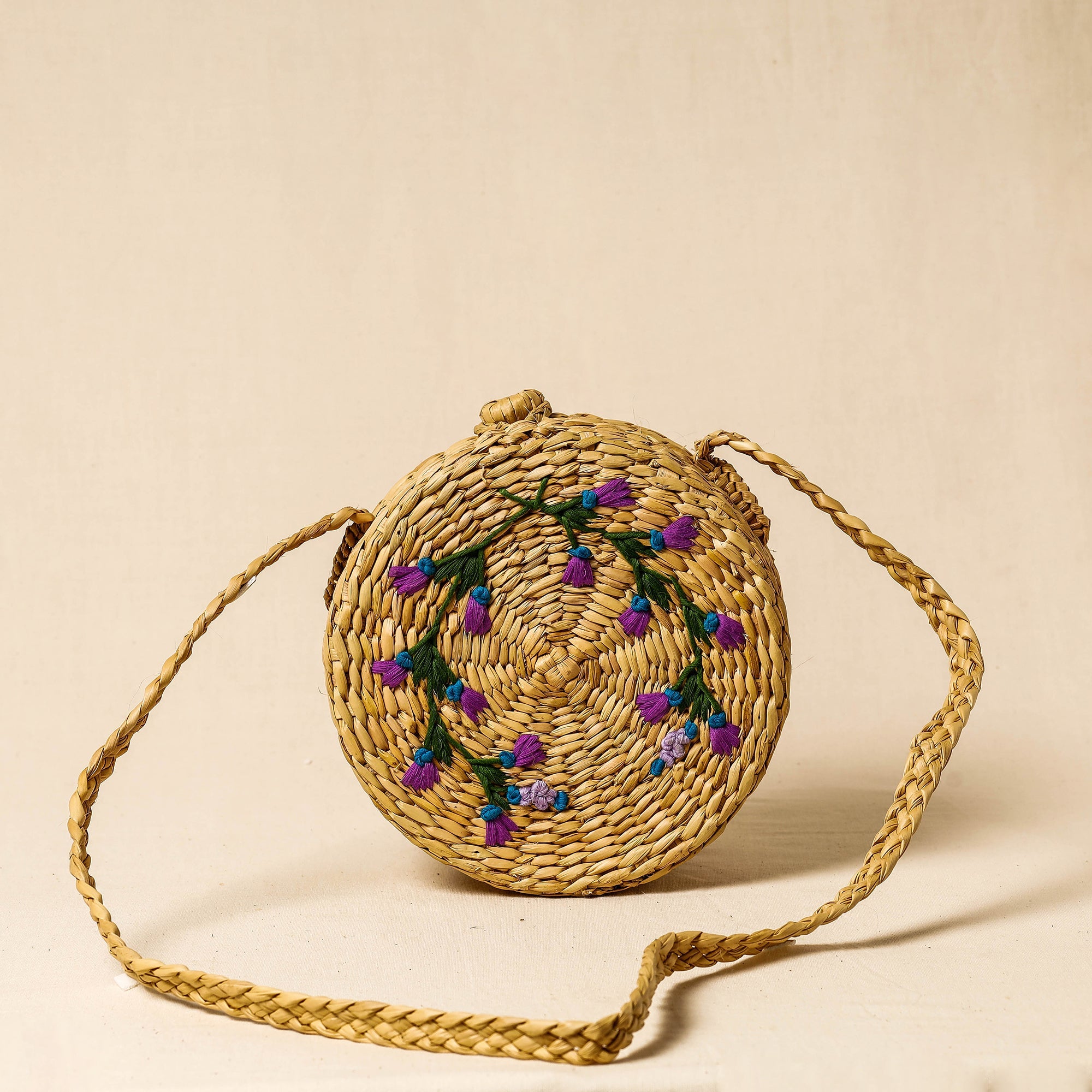 ITOKRI CRAFTS INITIATIVE Beige - Handcrafted Natural Water Reed Embroidered Sling Bag