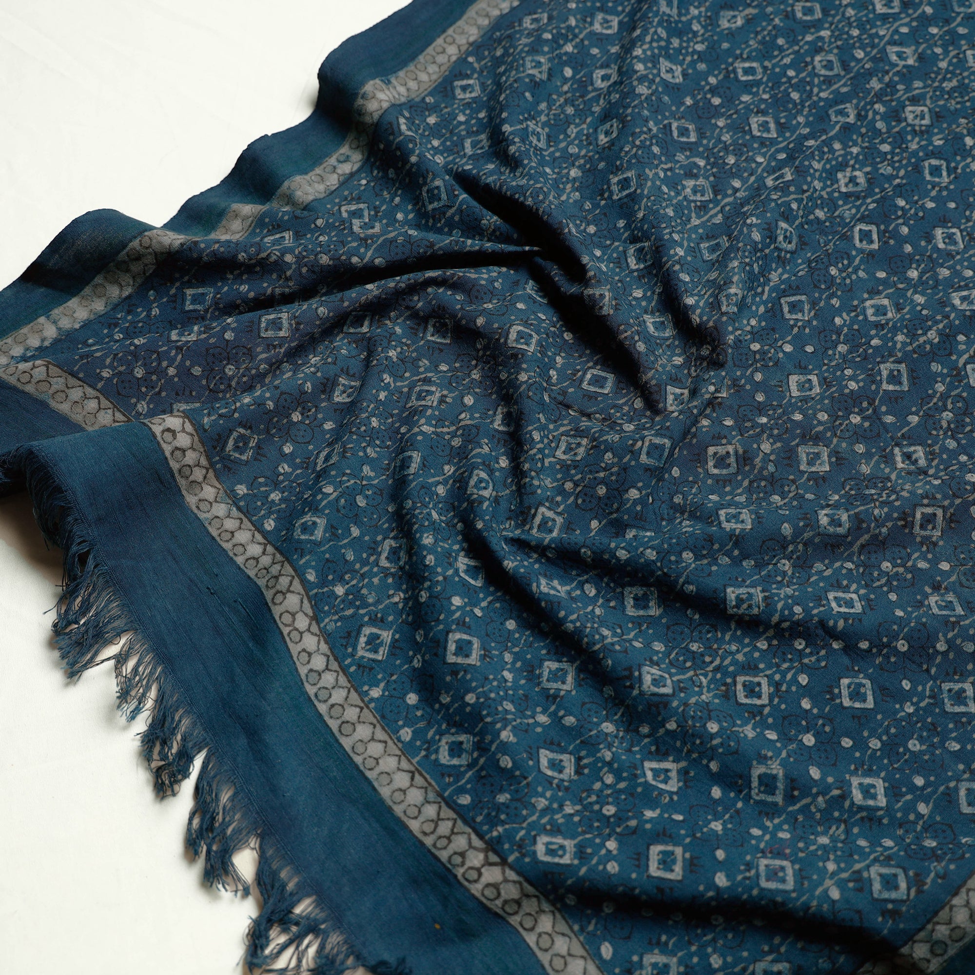 SOUTH KARGHA Blue - Akola Block Printed Pure Handloom Cotton Towel - view 2