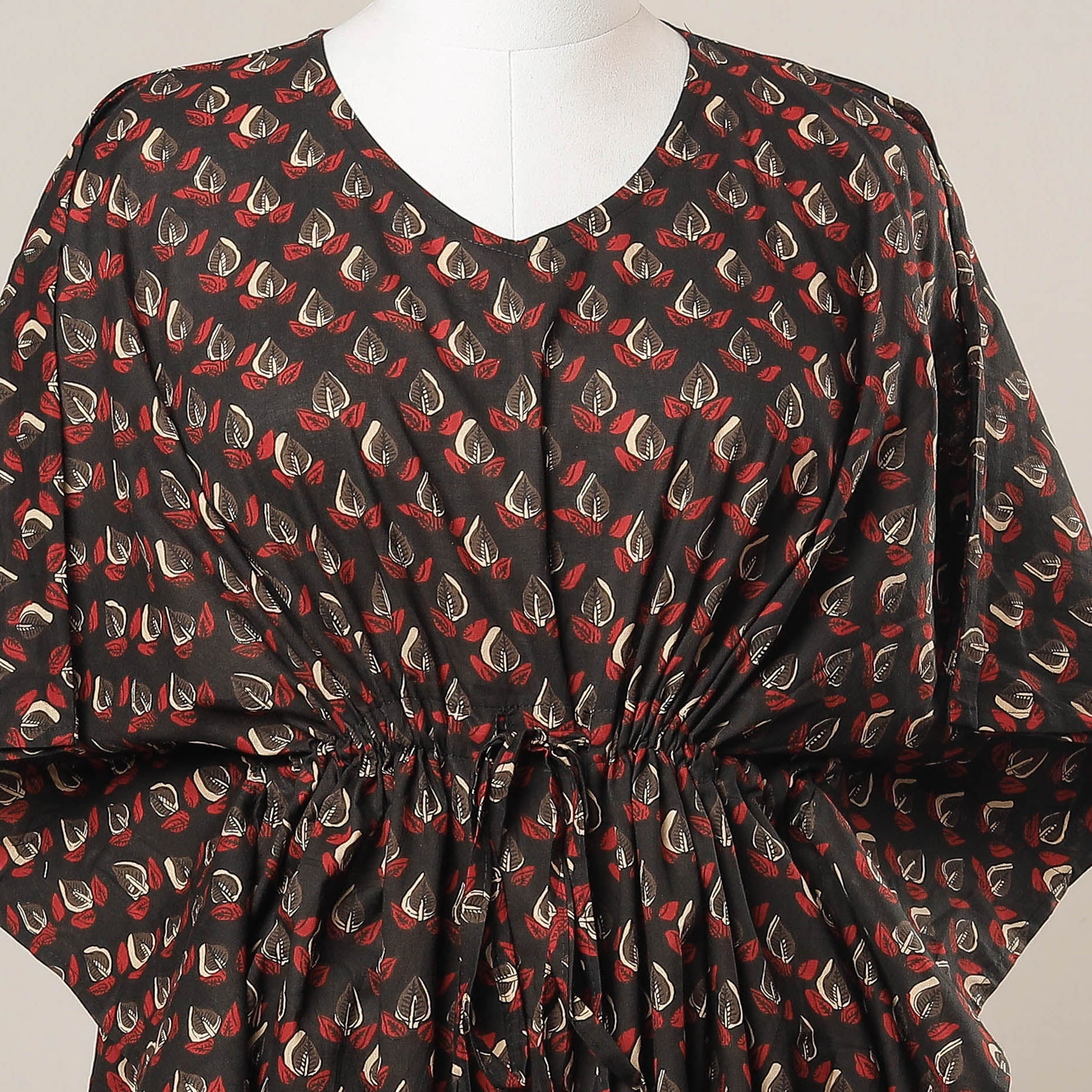 CHUTNEY CRAFT STUDIO Black - Sanganeri Printed Cotton Kaftan with Tie-Up Waist (Medium) - view 2
