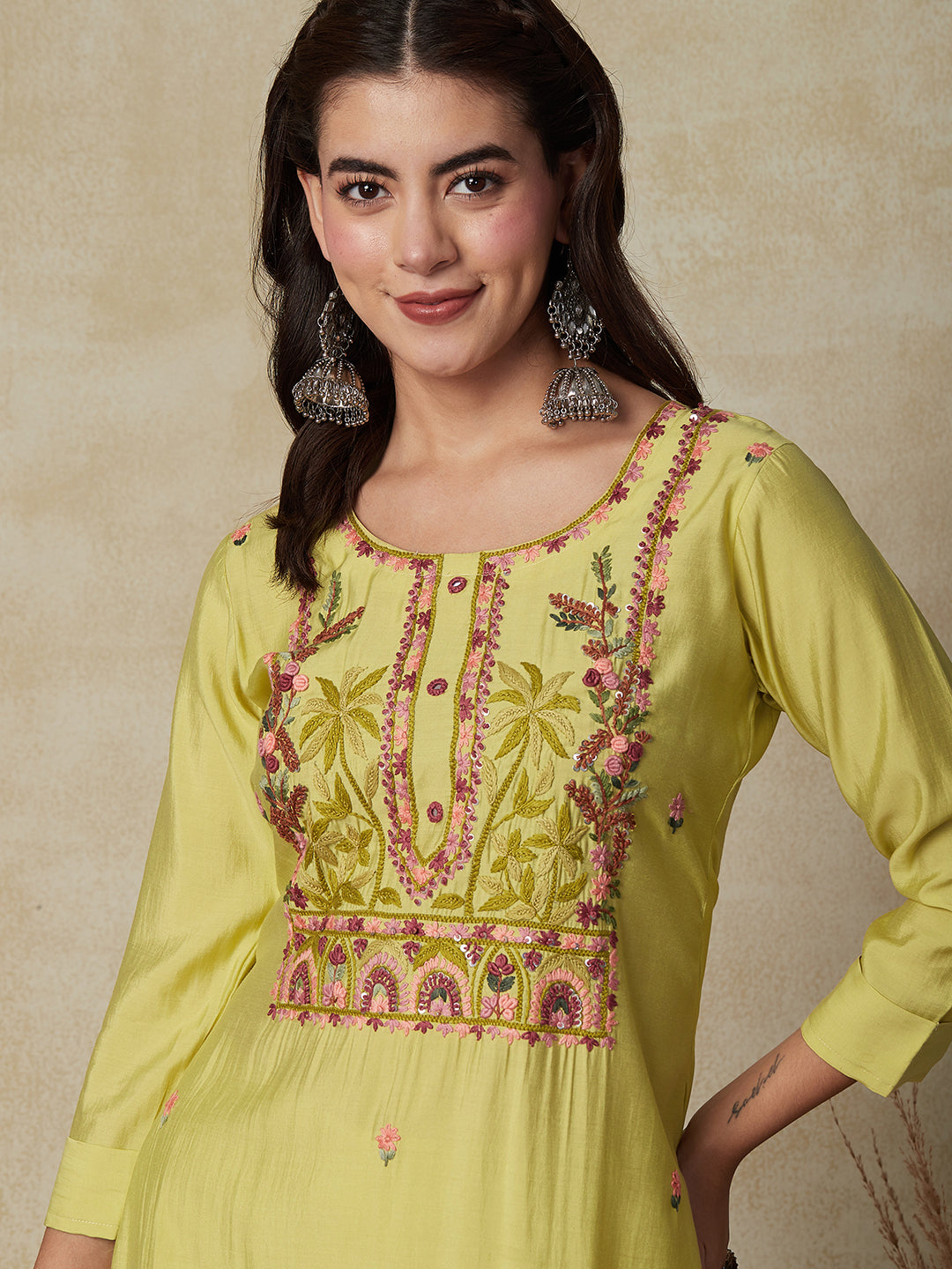 Fashor Solid Floral Hand Embroidered Straight Fit Kurta - Yellow - view 2