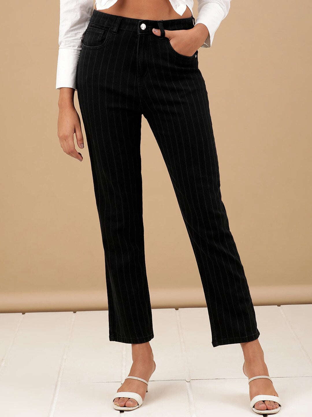 Freehand By The Indian Garage Co Women Straight Jeans