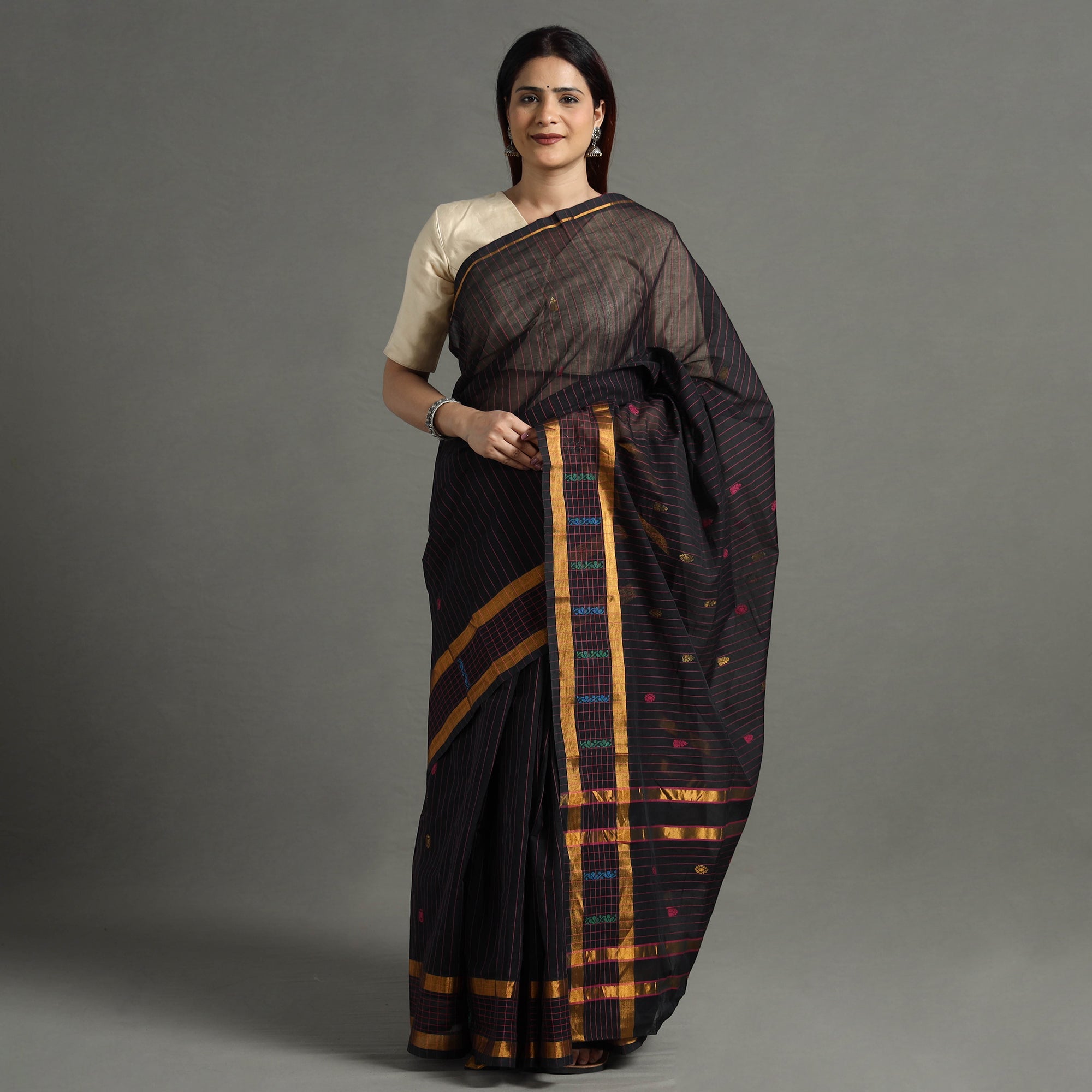 SOUTH KARGHA Black - Traditional Venkatagiri Handloom Cotton Stripe Saree with Thread & Zari Buti 35