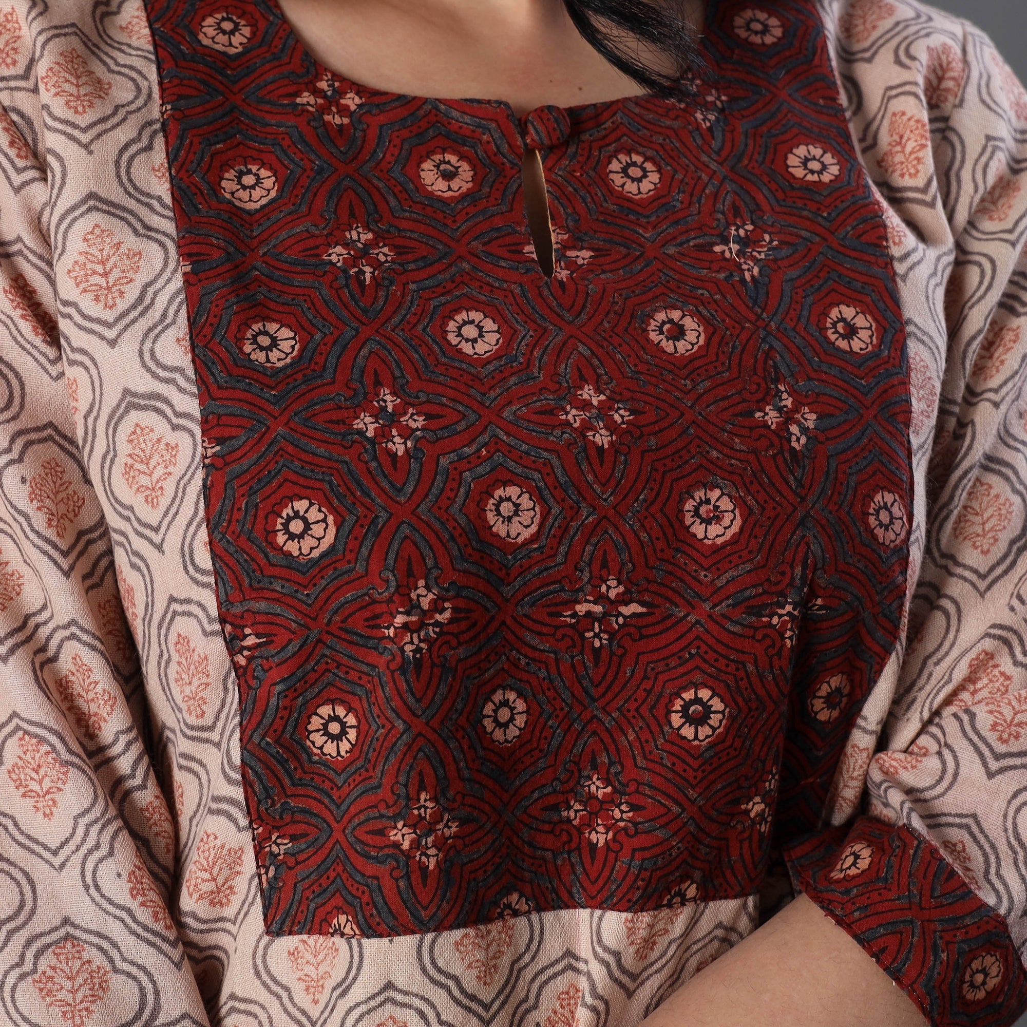 ITOKRI CASUALS Beige - Handwoven Wool Pedana Kalamkari Print Kurta - view 4