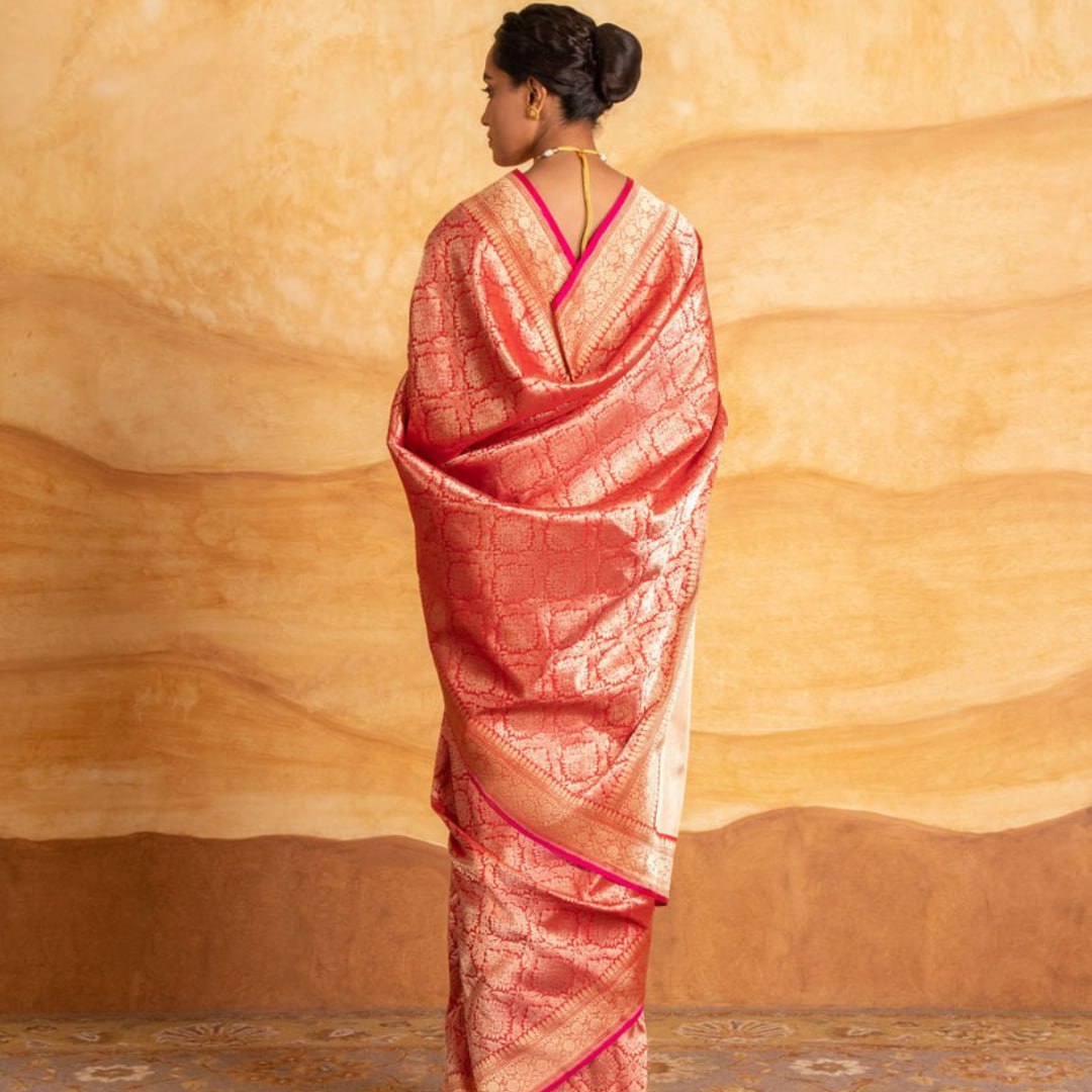 Roposo Clout Women's Banarasi Style Kanjivaram Silk Saree - view 2