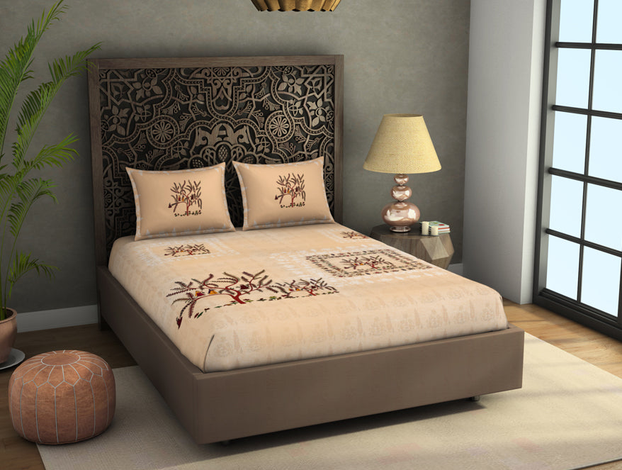 Spaces India Floral Creme Brulee - Beige 100% Cotton King Size Bedsheet - Chamba Rumal - Rangana By Spaces - view 2