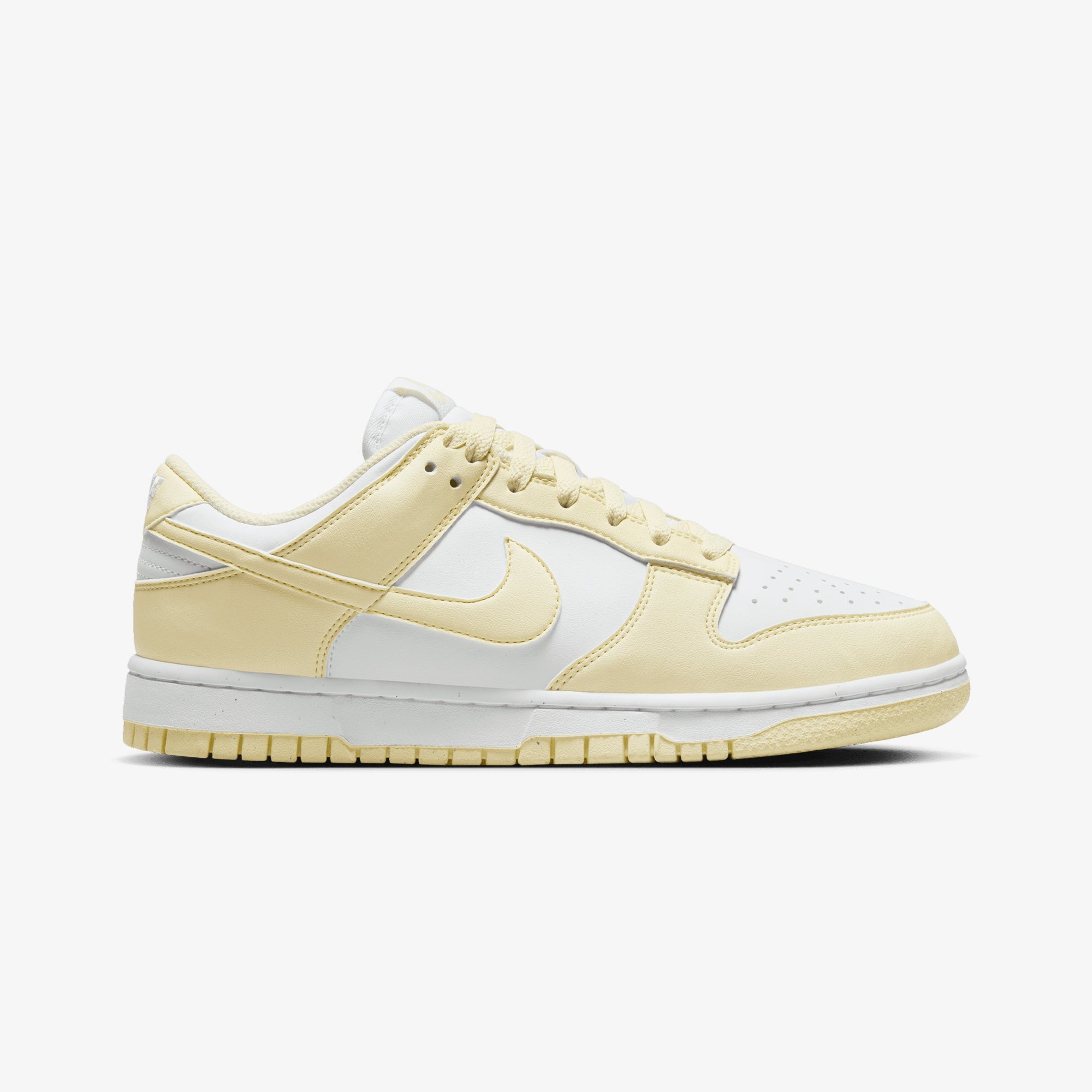 Nike | Dunk Low Next Nature { White/alabaster
