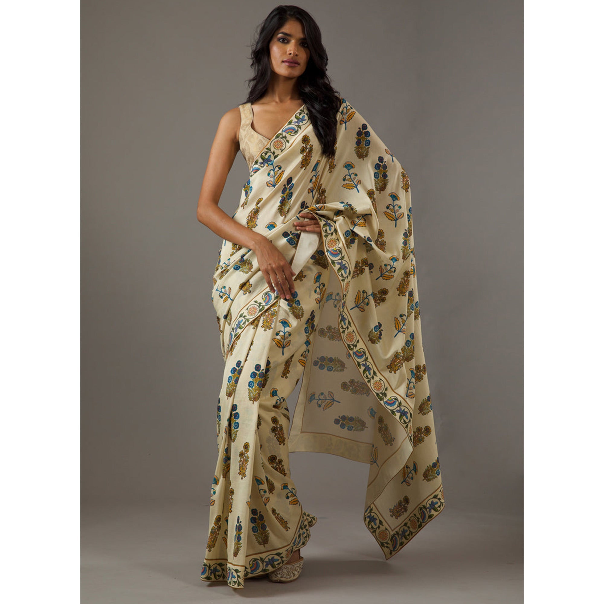 Peachmode Cream Floral Printed Chiffon Saree – Women's - view 4