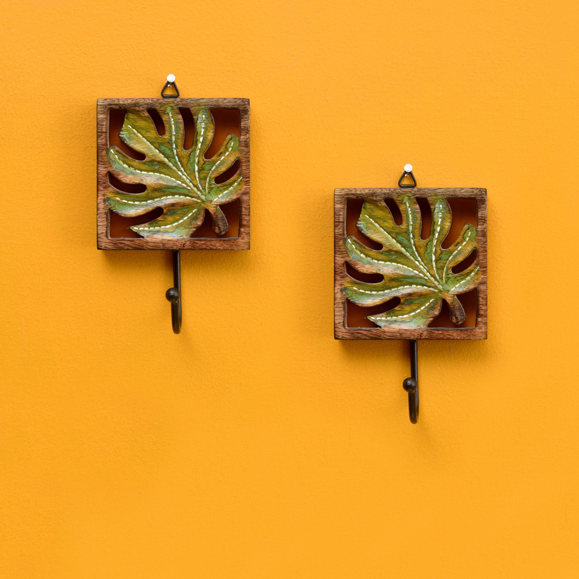 ART CREATIONS BY SUMAN SONTHALIA Autumn Leaf Towel Hanger with Single Hook-SO2 (4x2x6) - view 5