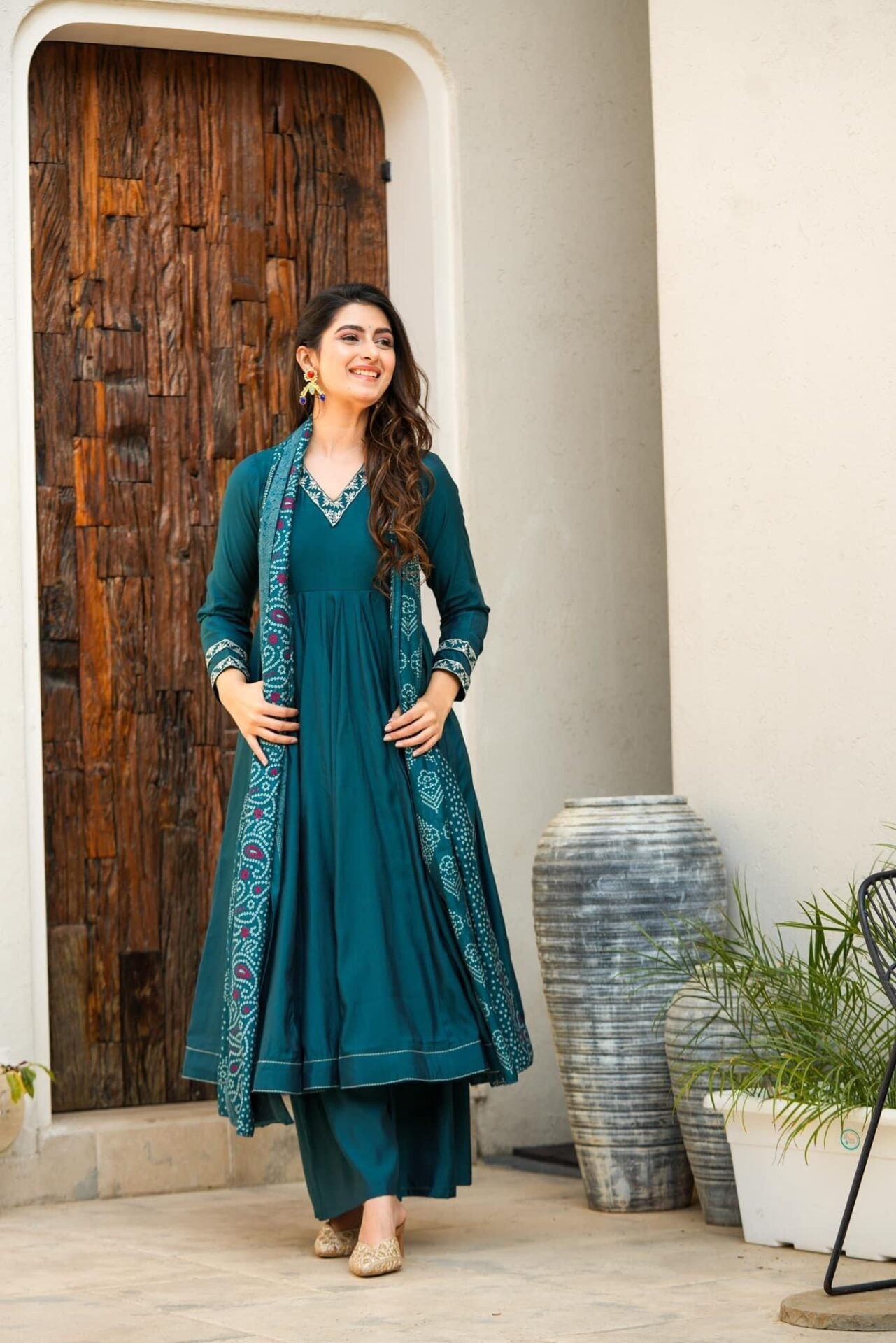 Idaho-o Minimal Bloom Muslin Suit Set - view 3