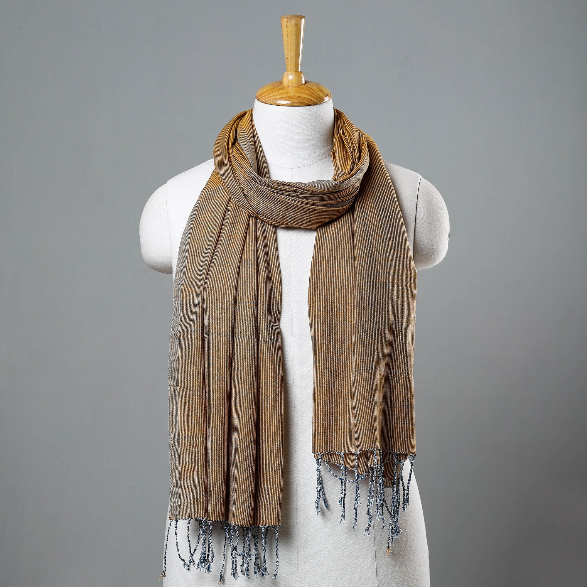 DASTKAR ANDHRA MARKETING ASSOCIATION (DAMA) Brown - Mangalagiri Handloom Cotton Stole with Tassels