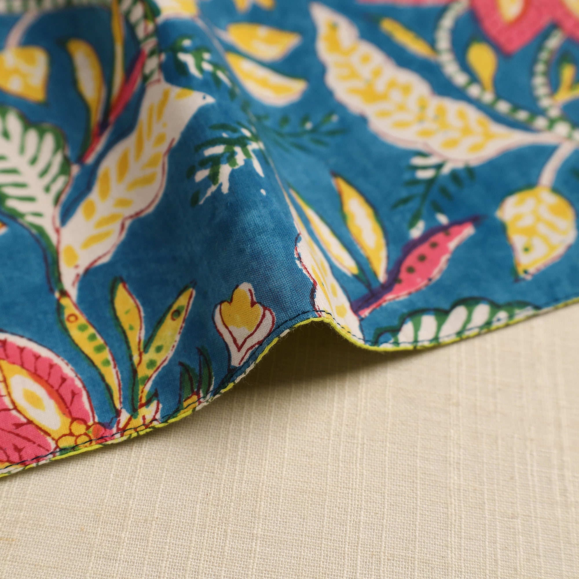 NOORI BAZAR Blue - Floral Print Cotton Reversible Table Mat 04 - view 3