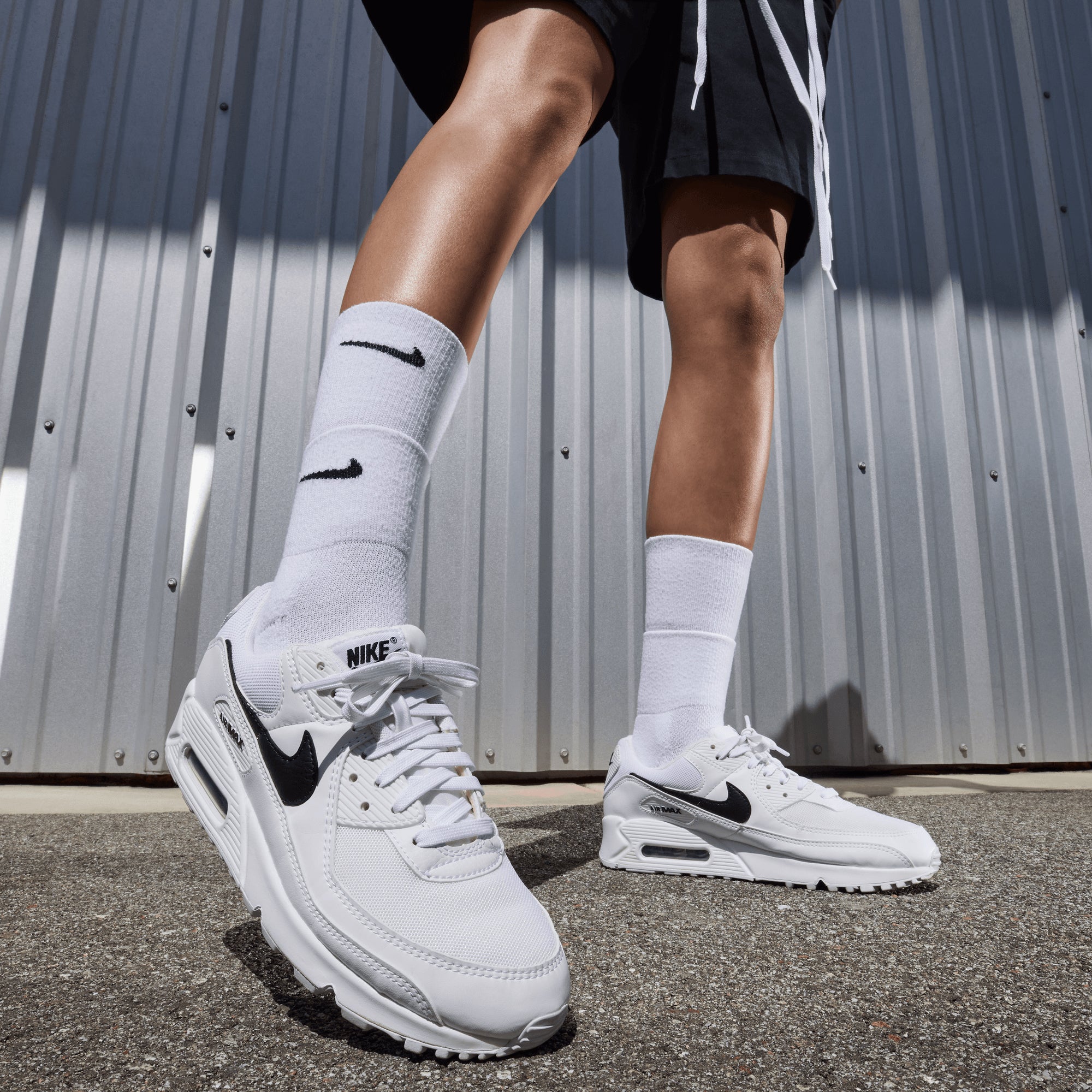 Nike | AIR MAX 90 { WHITE/BLACK-WHITE - view 2