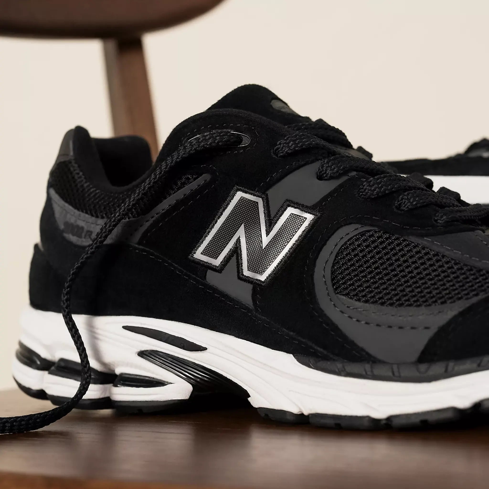 New Balance 2002R Black Gunmetal - view 5