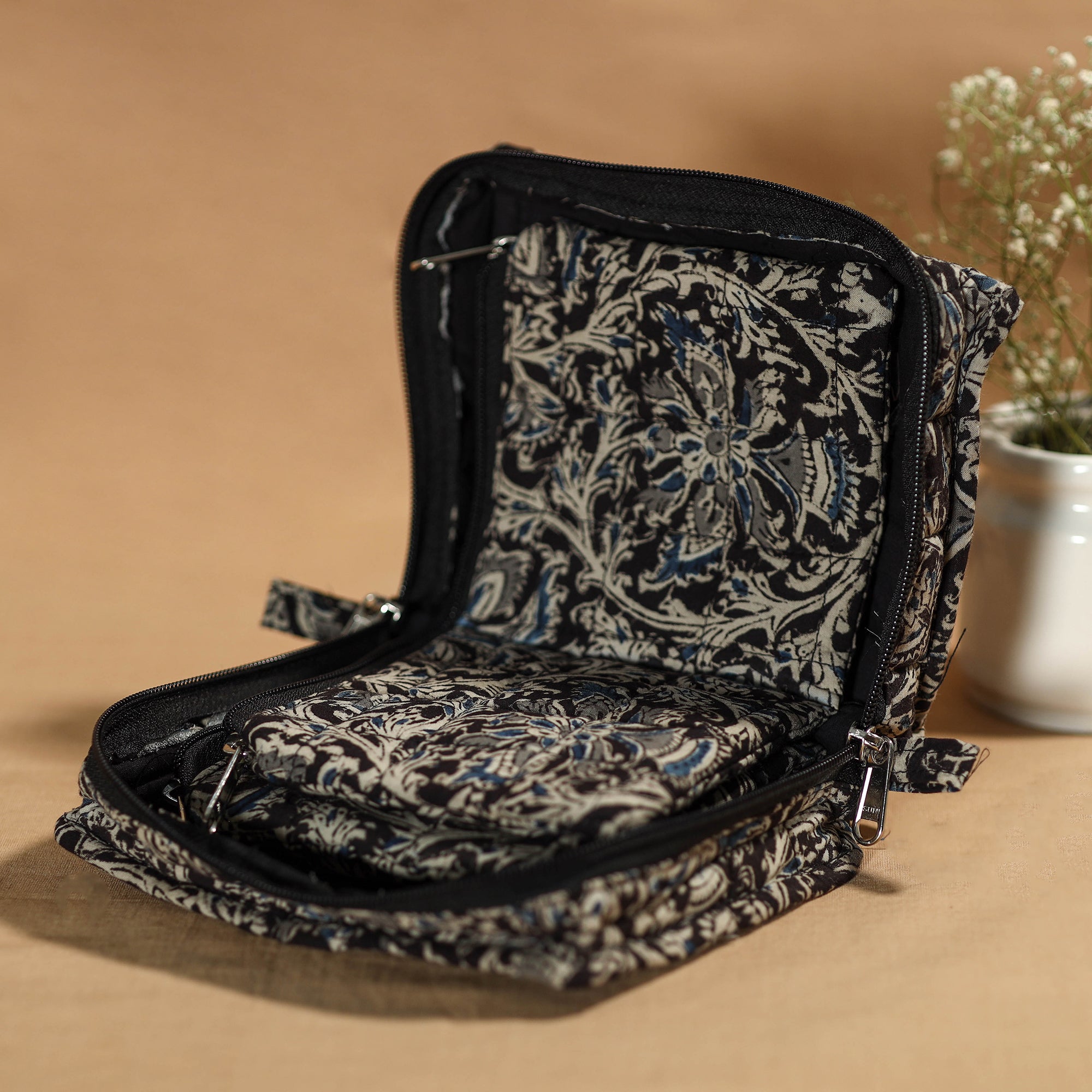 NOORI BAZAR Black - Handmade 4 Pockets Cotton Jewelry Bag 05 - view 3