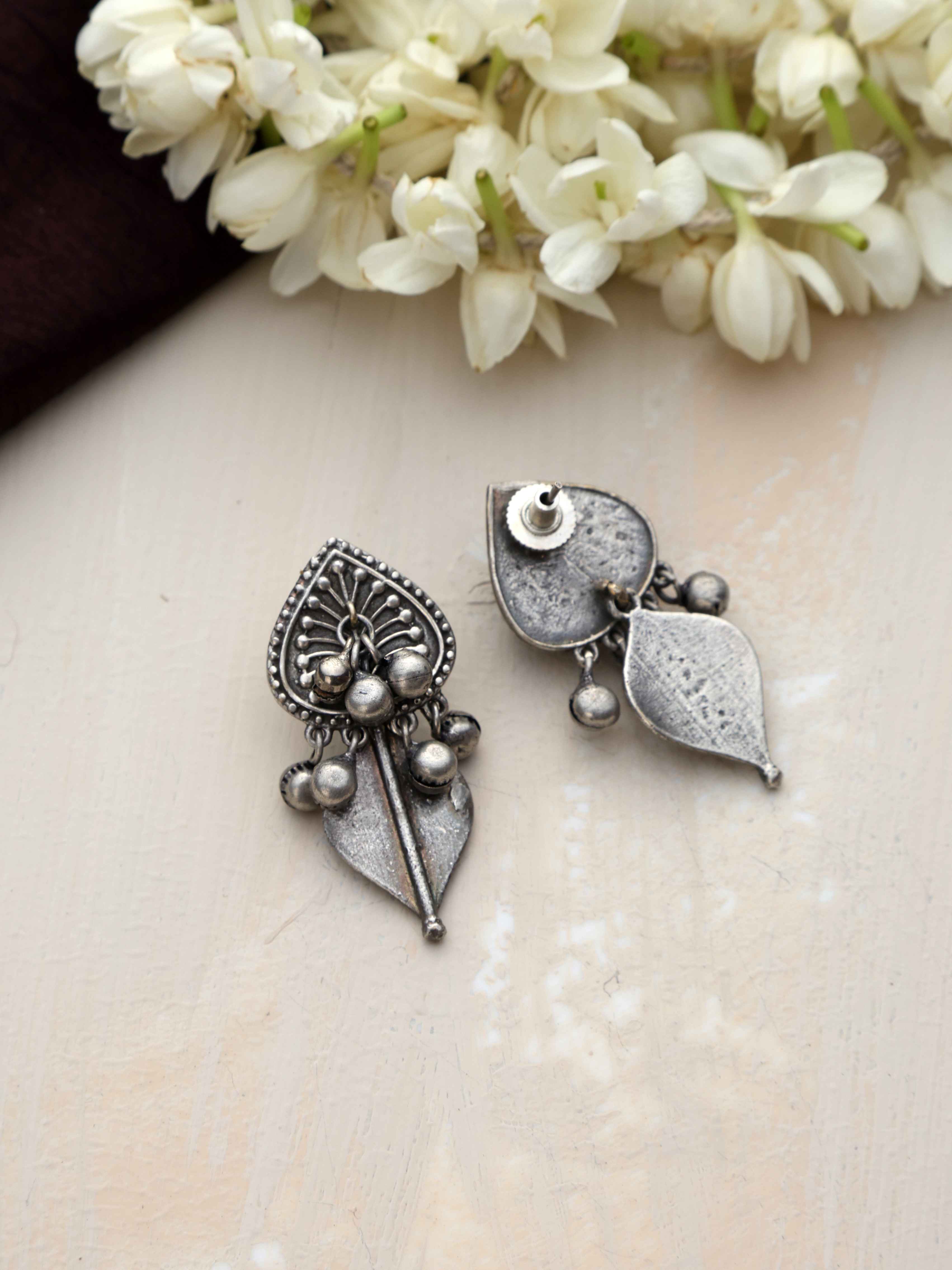 trueBrowns Silver Tone Leaf Stud Earrings - view 5