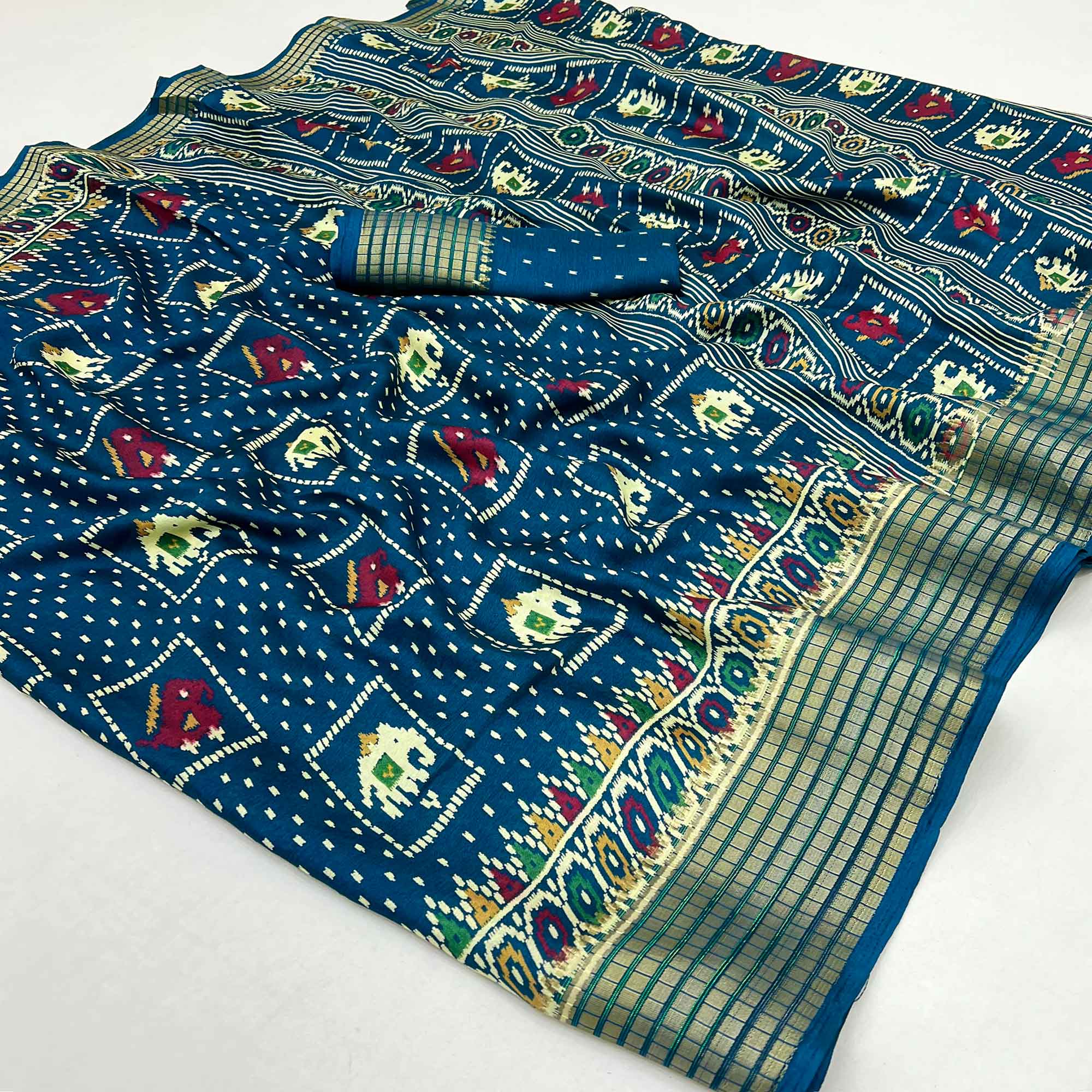 Peachmode Morpich Blue Printed Georgette Saree With Woven Border