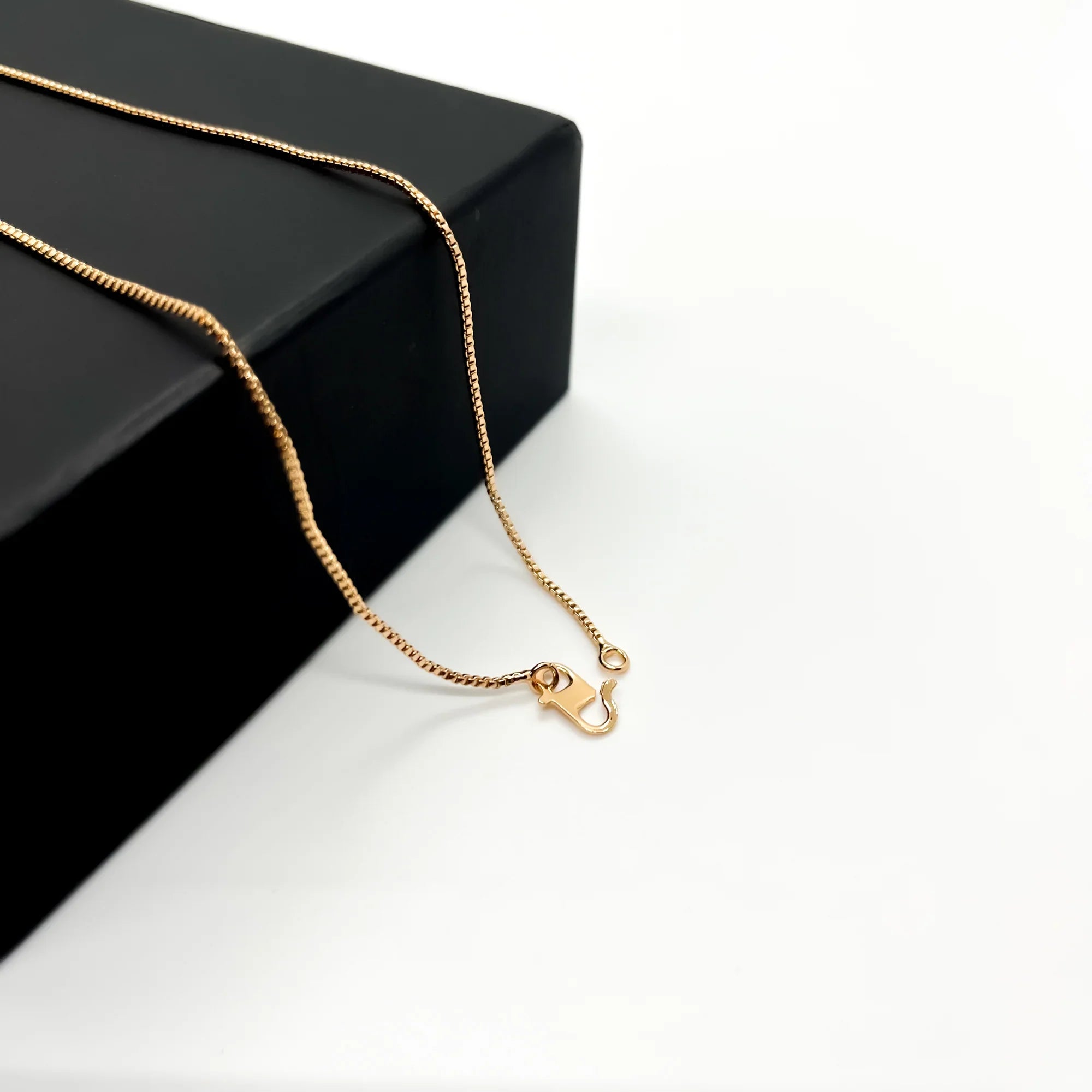 Branta Sparkling Diamond Star Necklace For Women - view 2