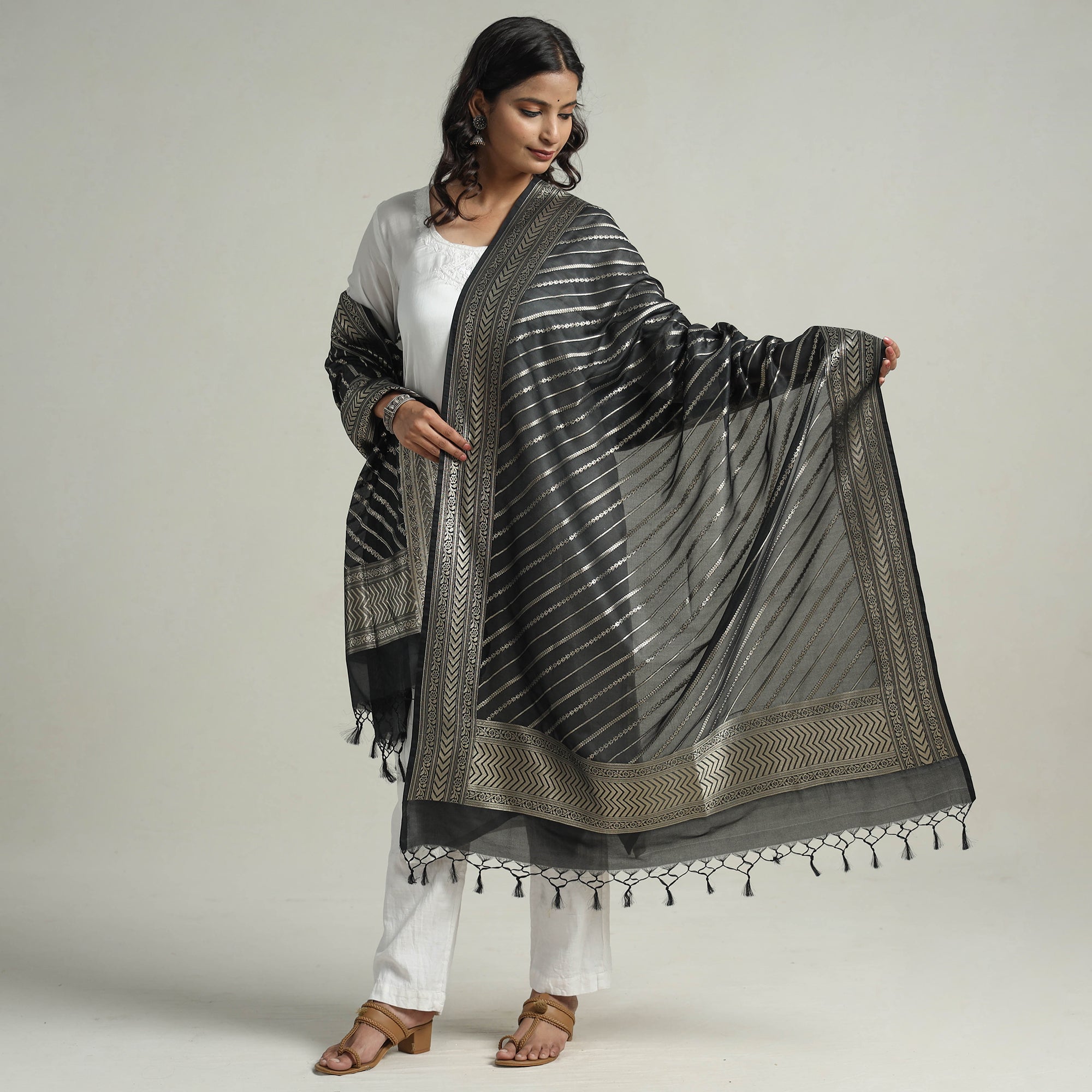 BANARASI BY MAQBUL HASAN Black - Banarasi Semi Silk Zari Jaal Dupatta with Tassels 03