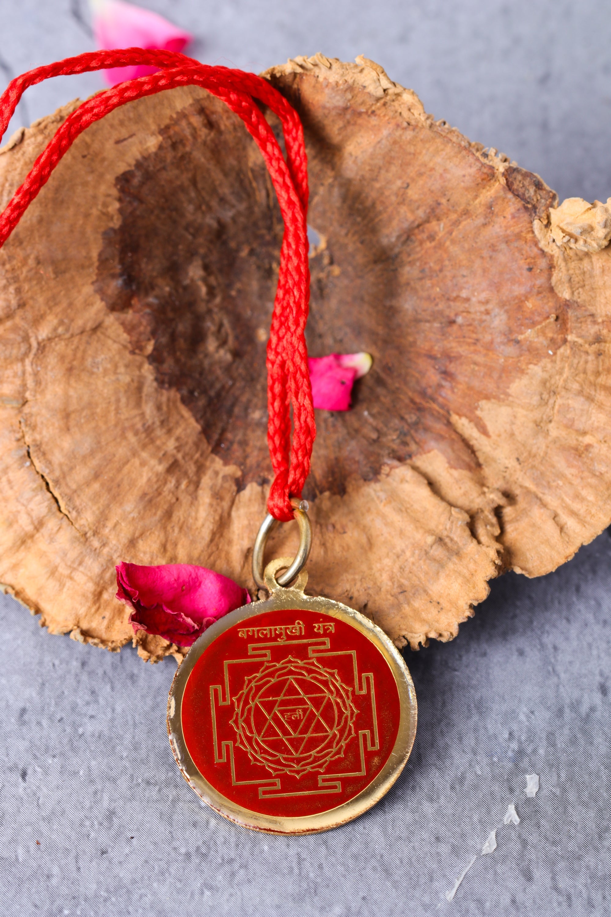 Studio Vaidik Baglamukhi Kawach / Locket/ Pandent