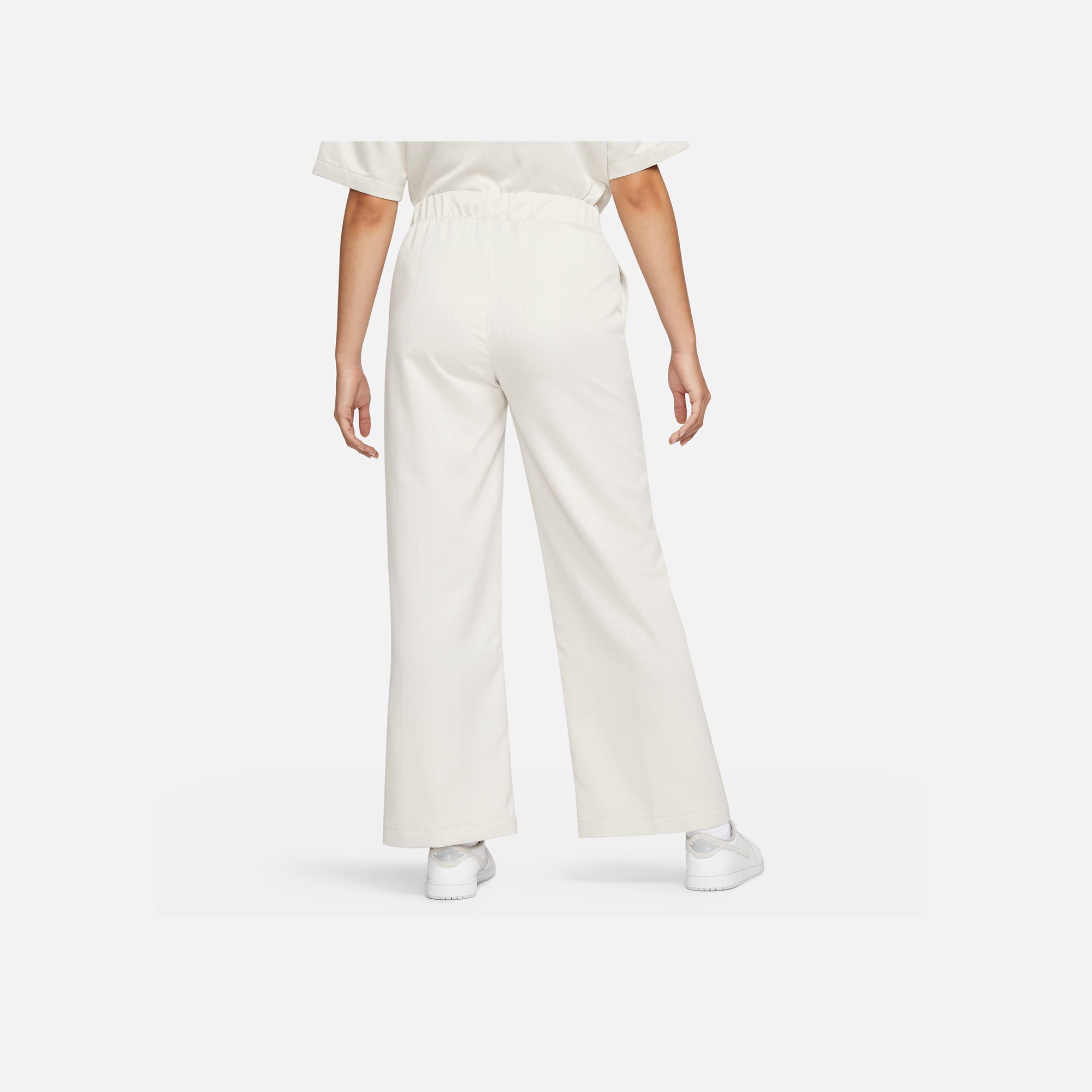 Nike | (HER)ITAGE WOVEN PANT - view 3