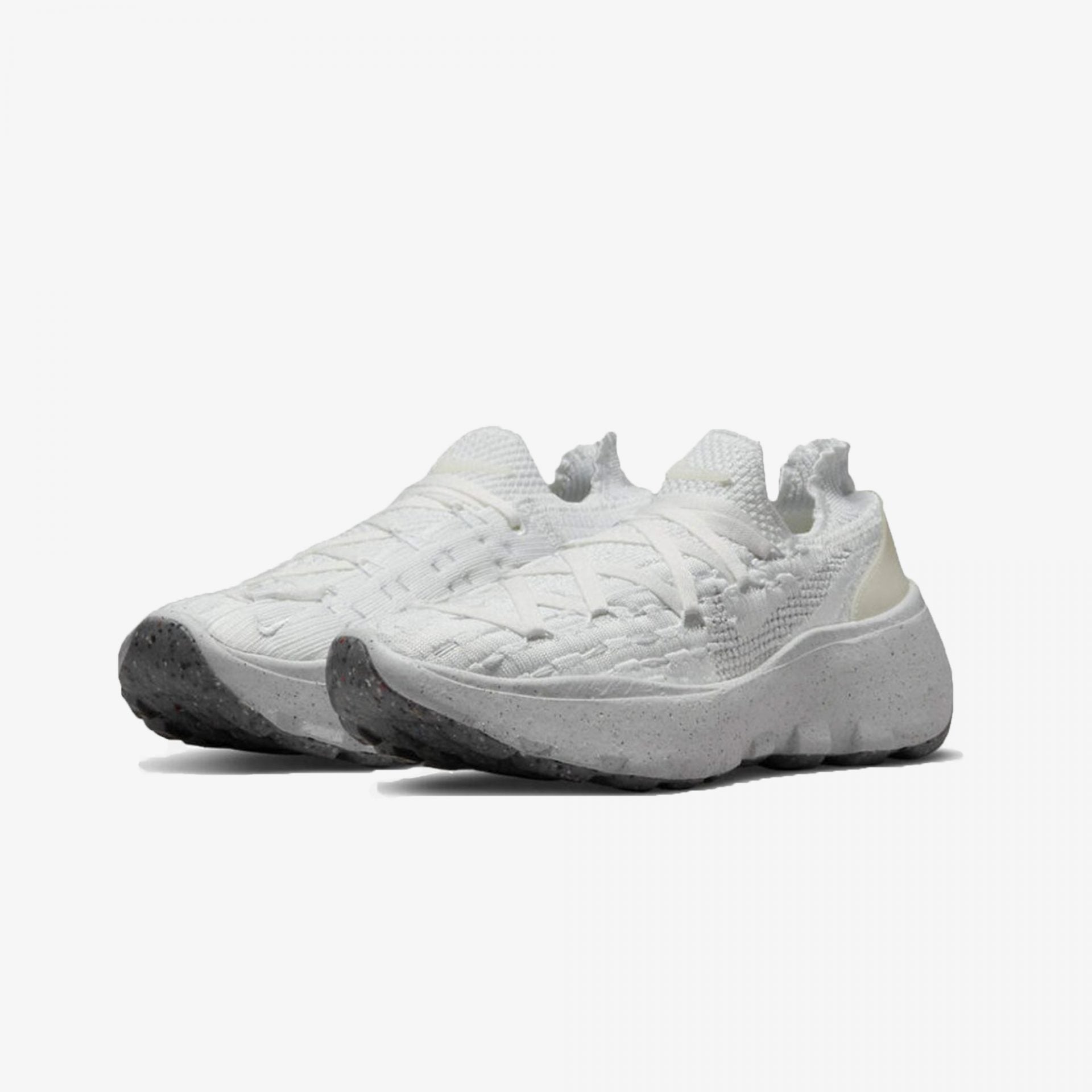 Nike | SPACE HIPPIE 04 { SUMMIT WHITE