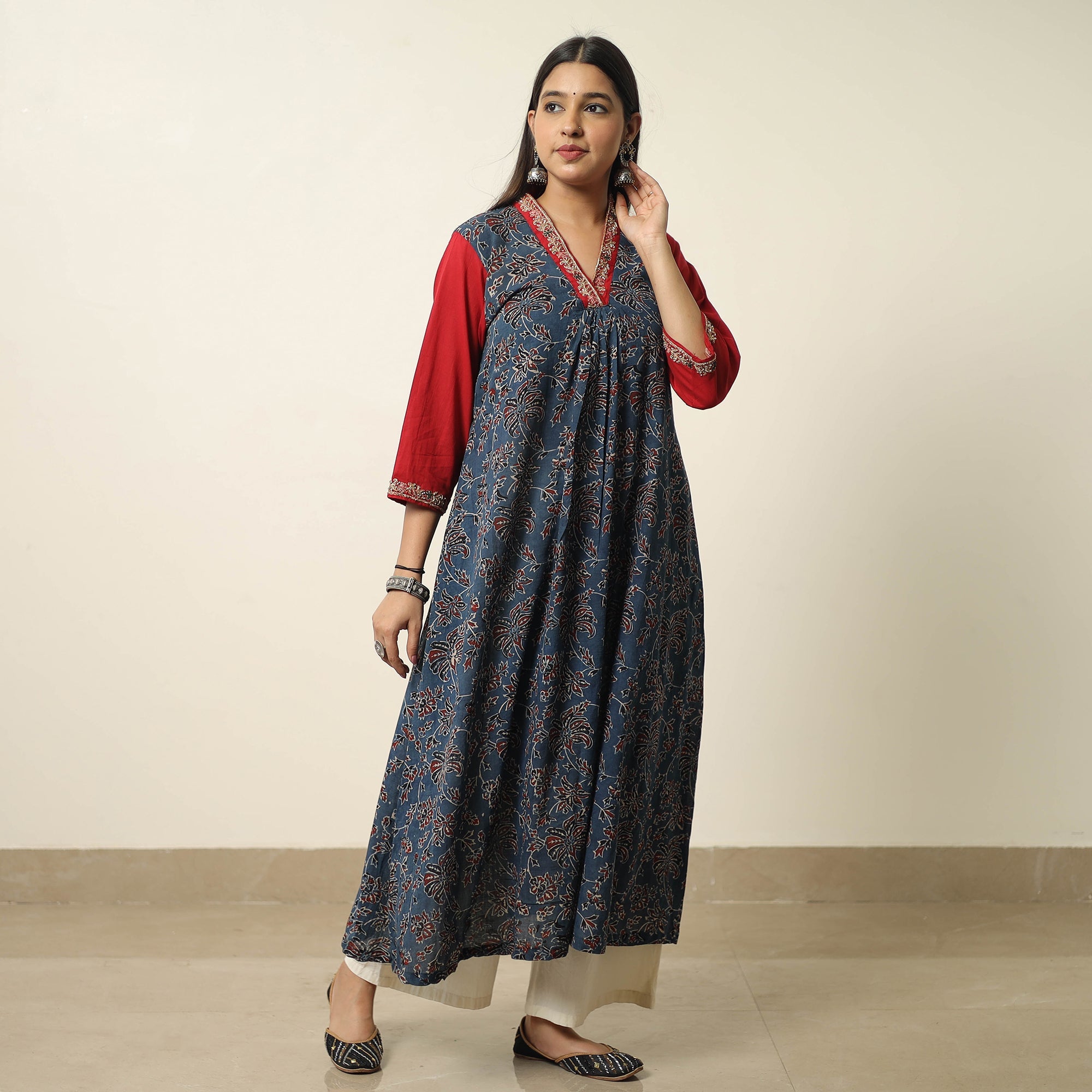 ITOKRI CASUALS Blue - Exclusive Hand Zardozi Embroidery Mul Cotton Kurta 08 - view 2