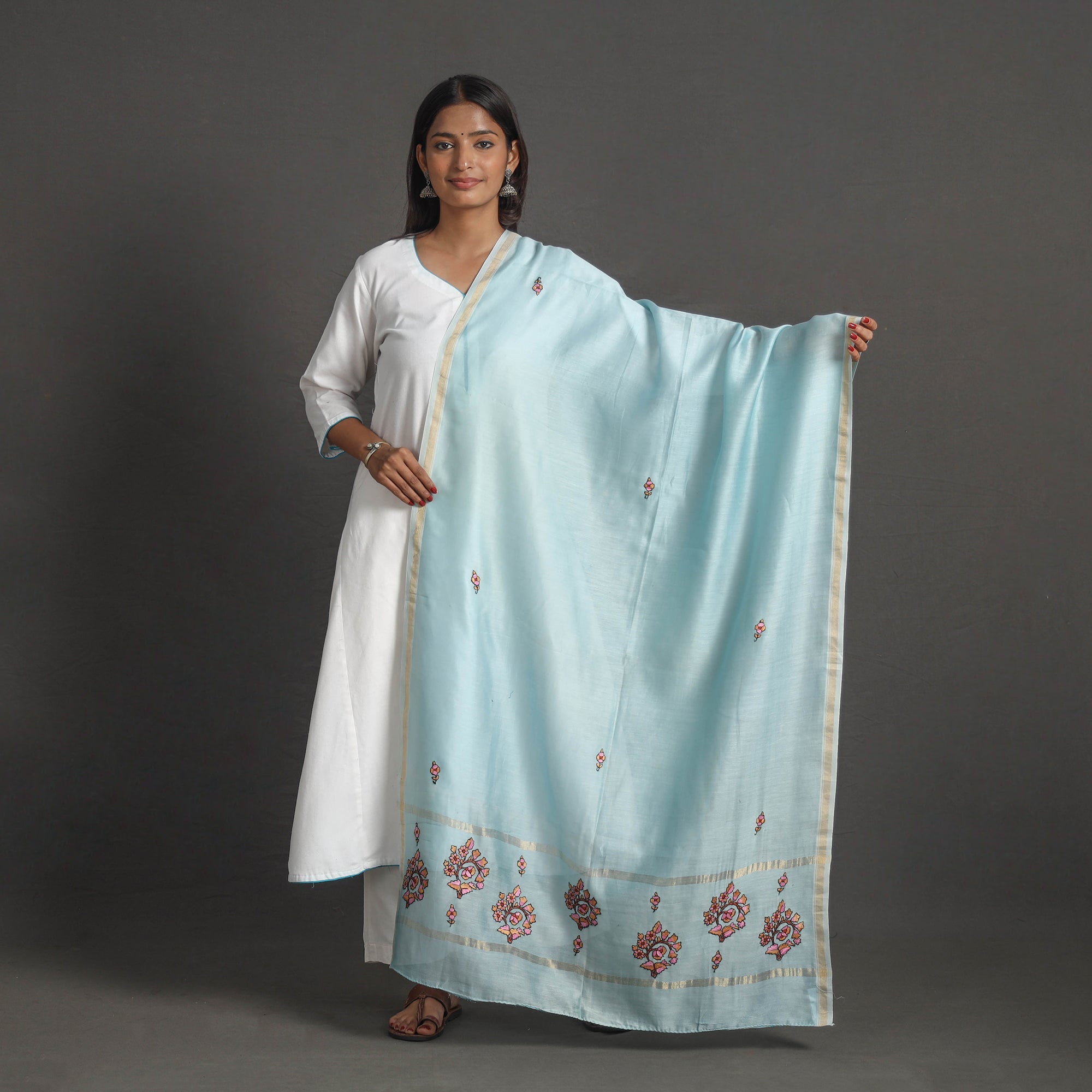ITOKRI CRAFTS INITIATIVE Handloom Chanderi Silk Kashida Embroidery Dupatta 11