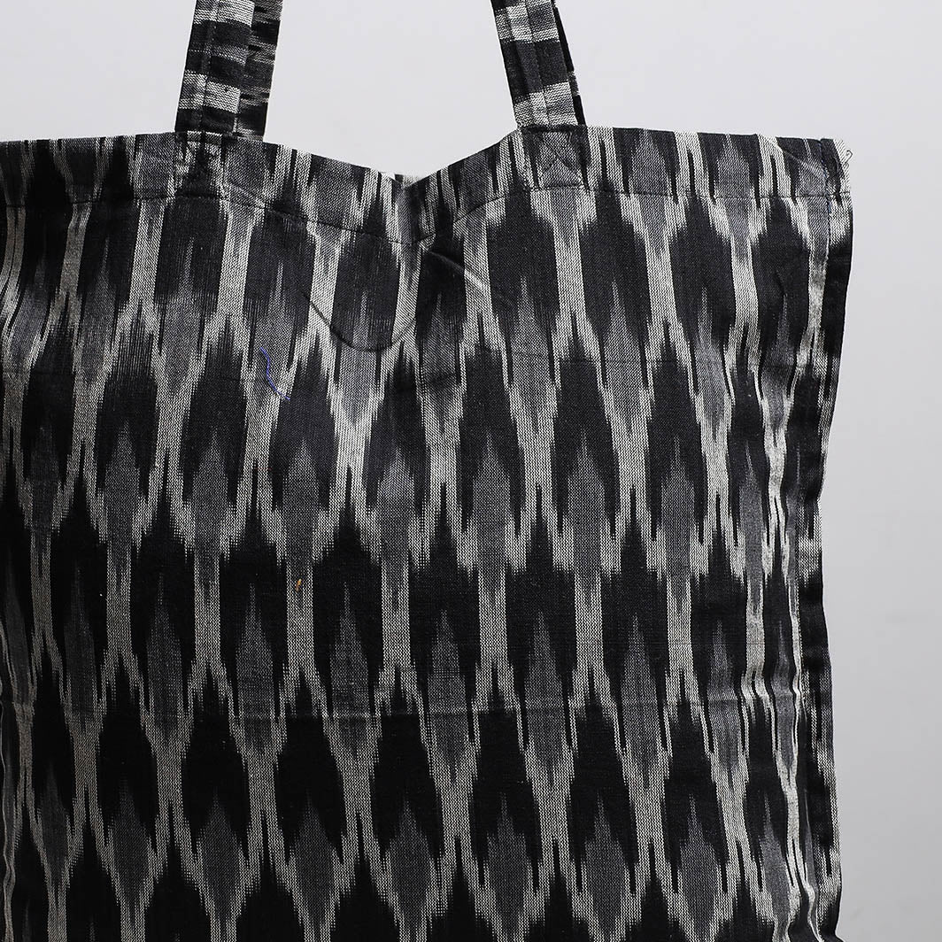 NOORI BAZAR Black - Handcrafted Pochampally Ikat Weave Cotton Jhola Bag - view 2