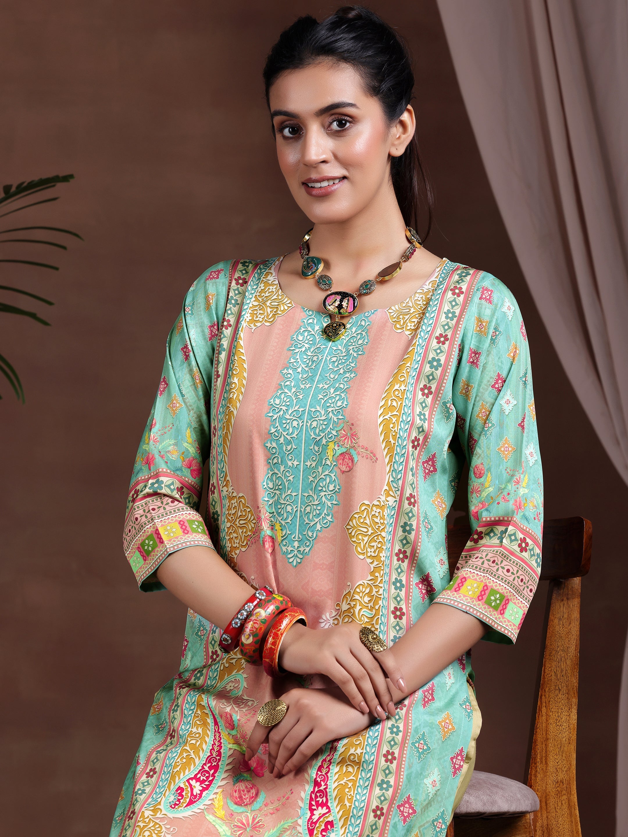 Libas Green Printed Crepe Straight Kurta - view 6