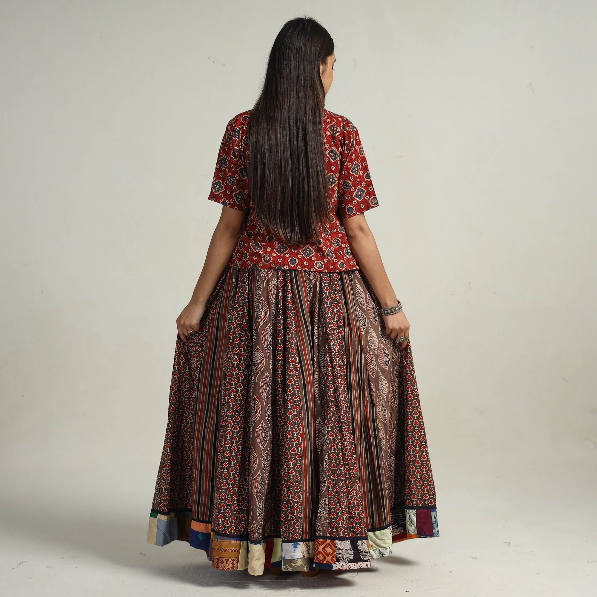 NOORI BAZAR Brown - Kutch Block Printed 24 Kali Cotton Long Skirt 19 - view 6